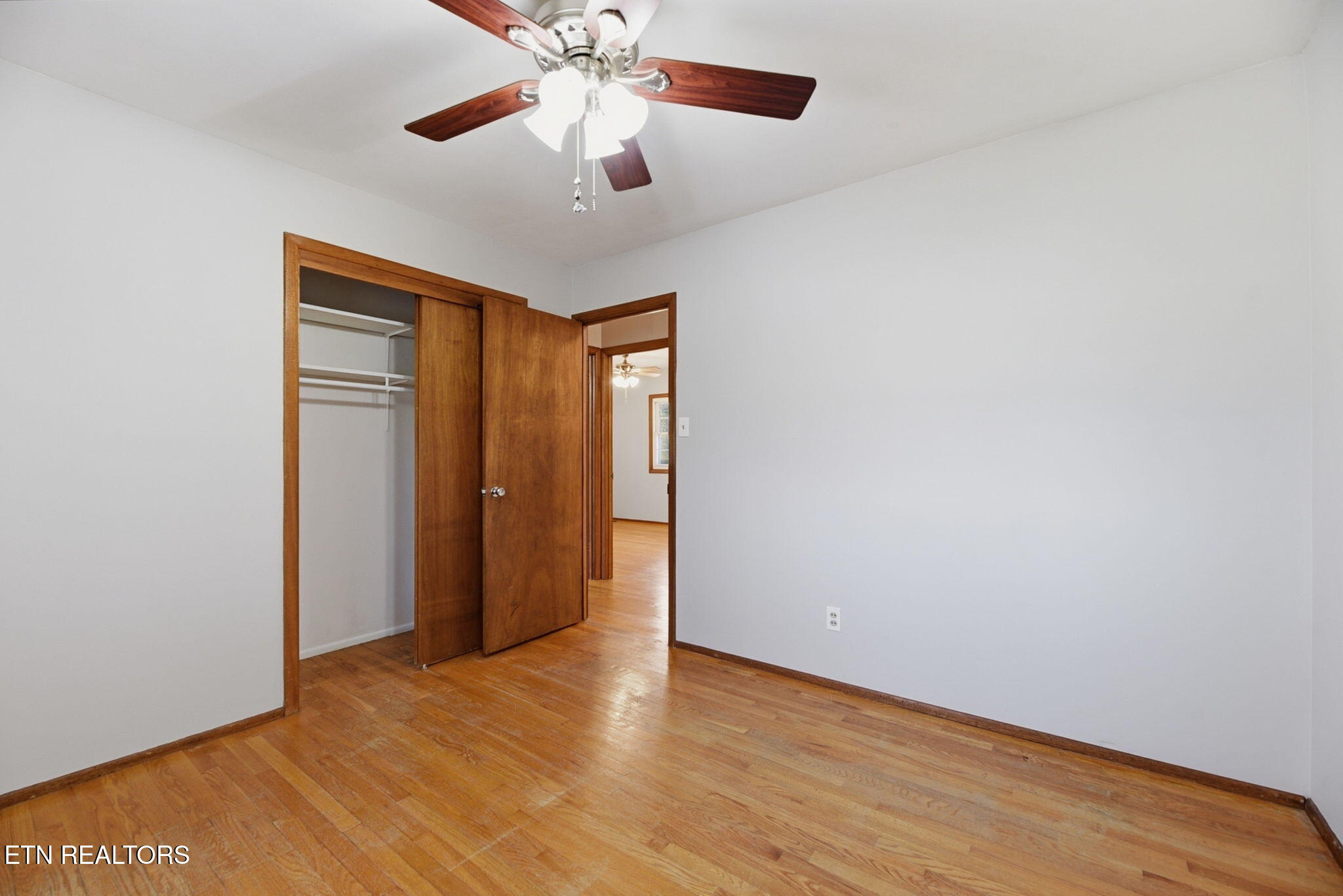 427 Sherwood Estates Circle Clinton TN 37716