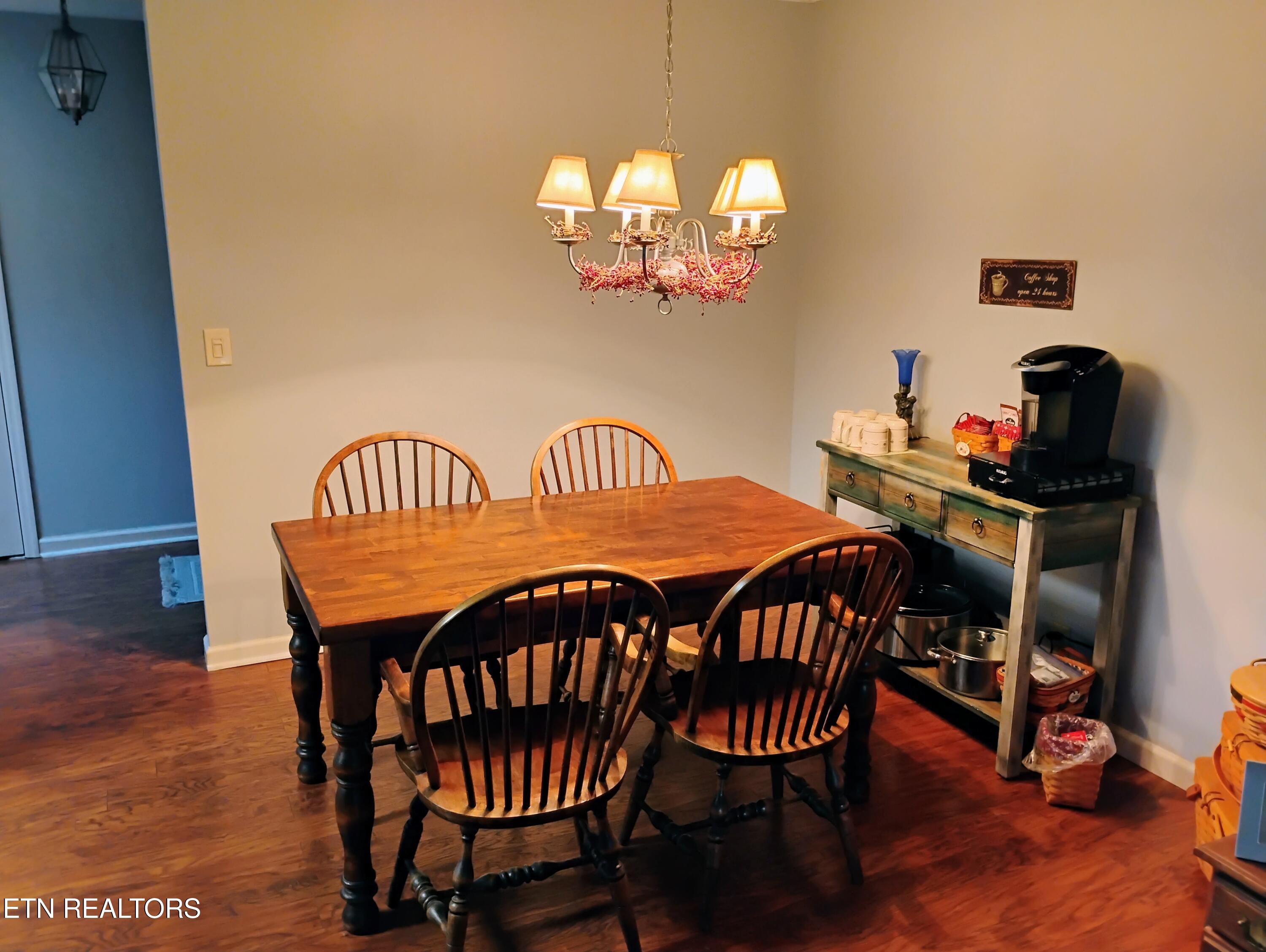 112 Howard Terrace Crossville TN 38558