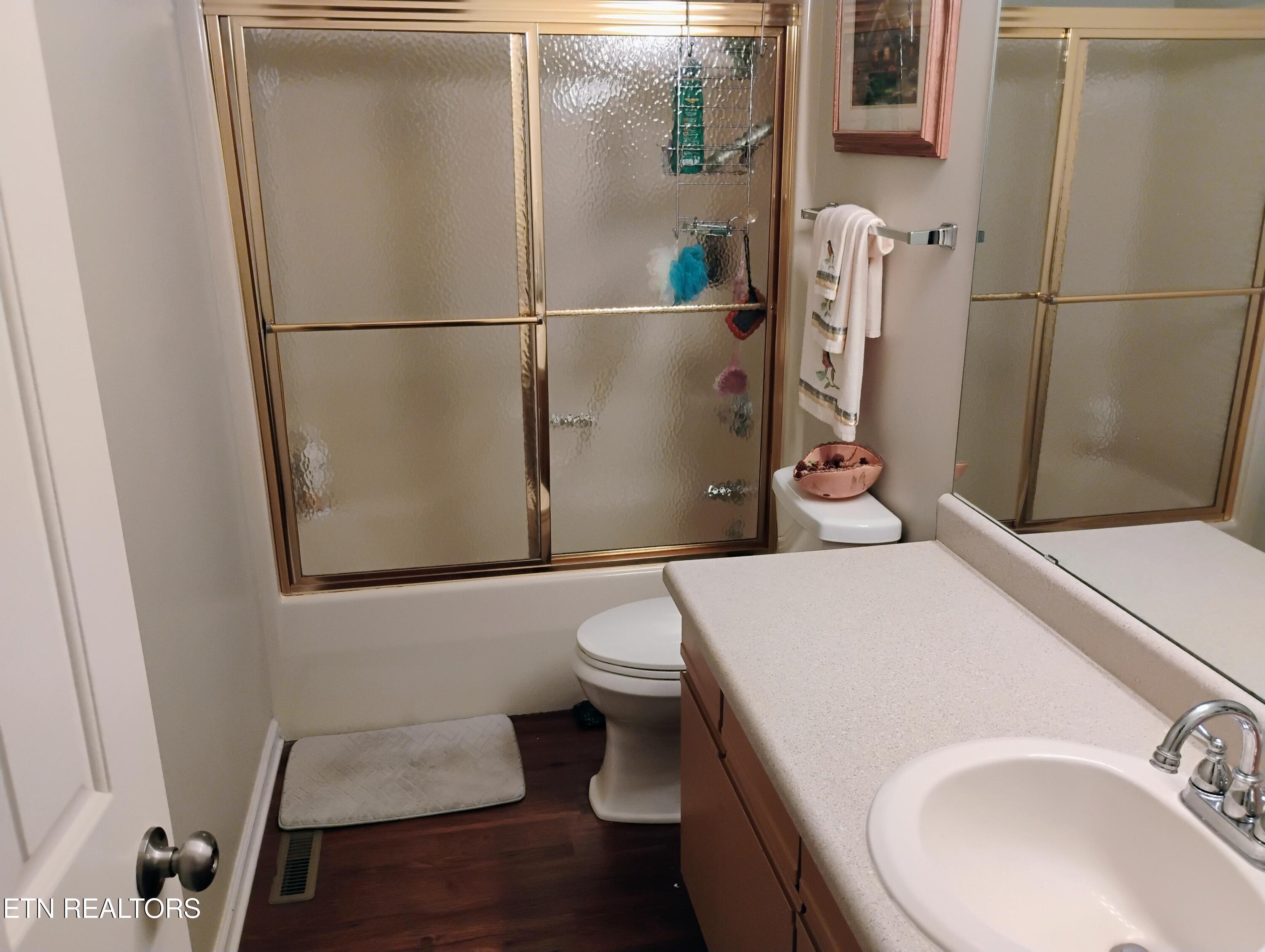 112 Howard Terrace Crossville TN 38558