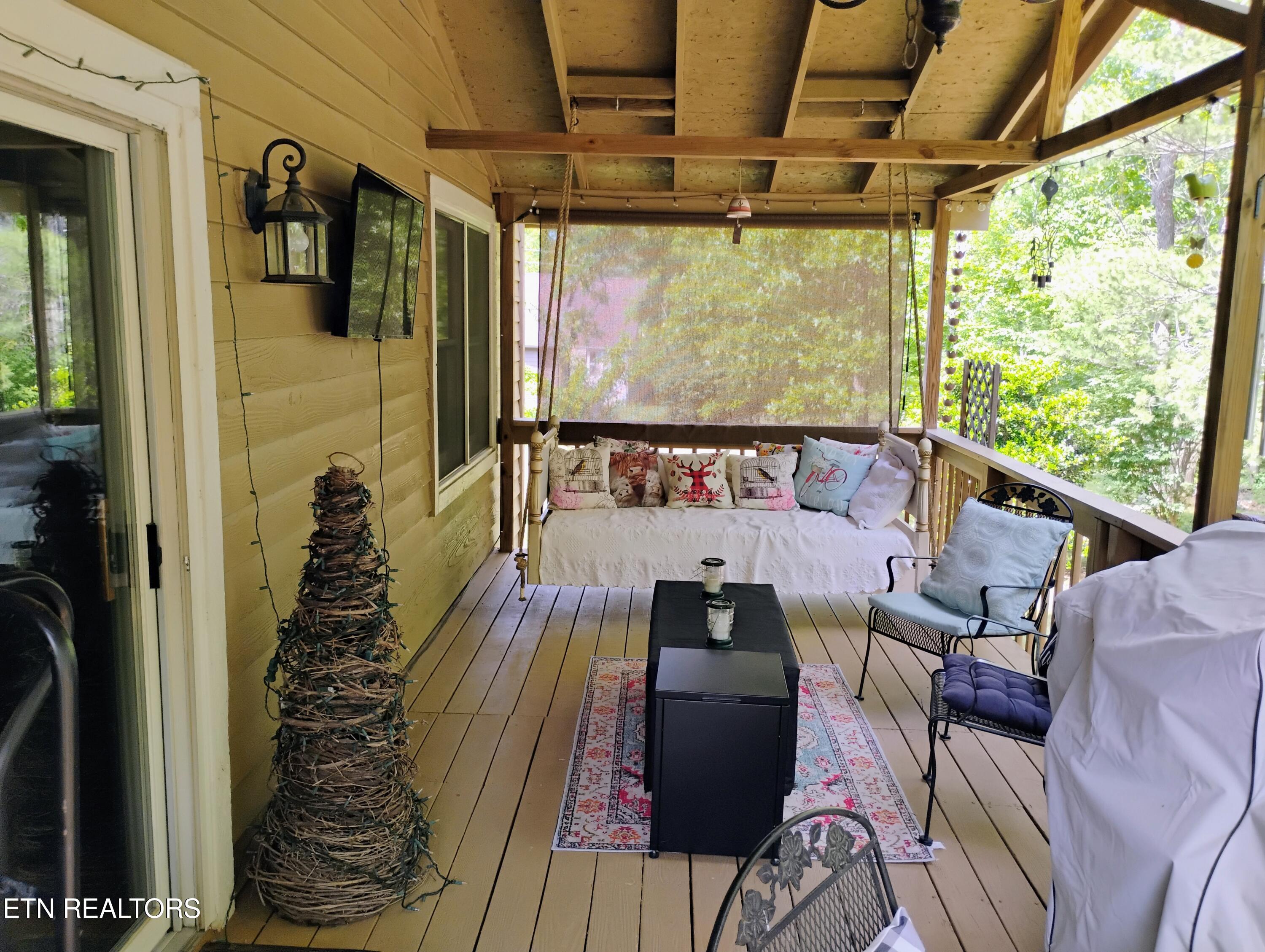 112 Howard Terrace Crossville TN 38558