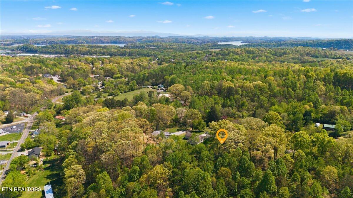 810 Stevens Lane Lenoir City TN 37771