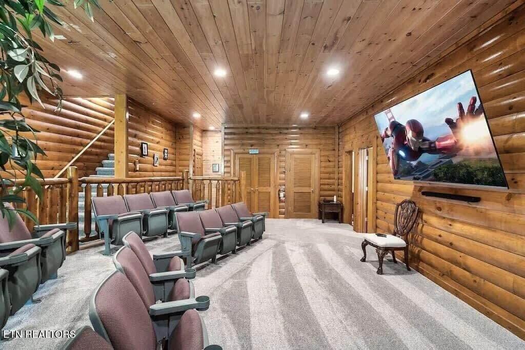 1056 Black Bear Cub Way Sevierville TN 37862