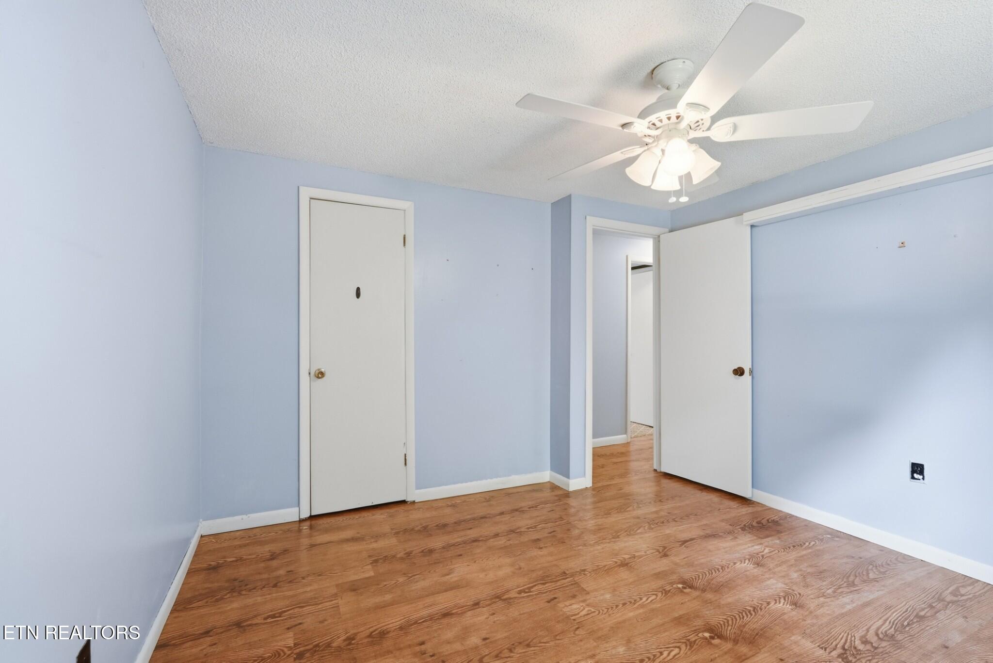 31 Wayfarer Lane Crossville TN 38572