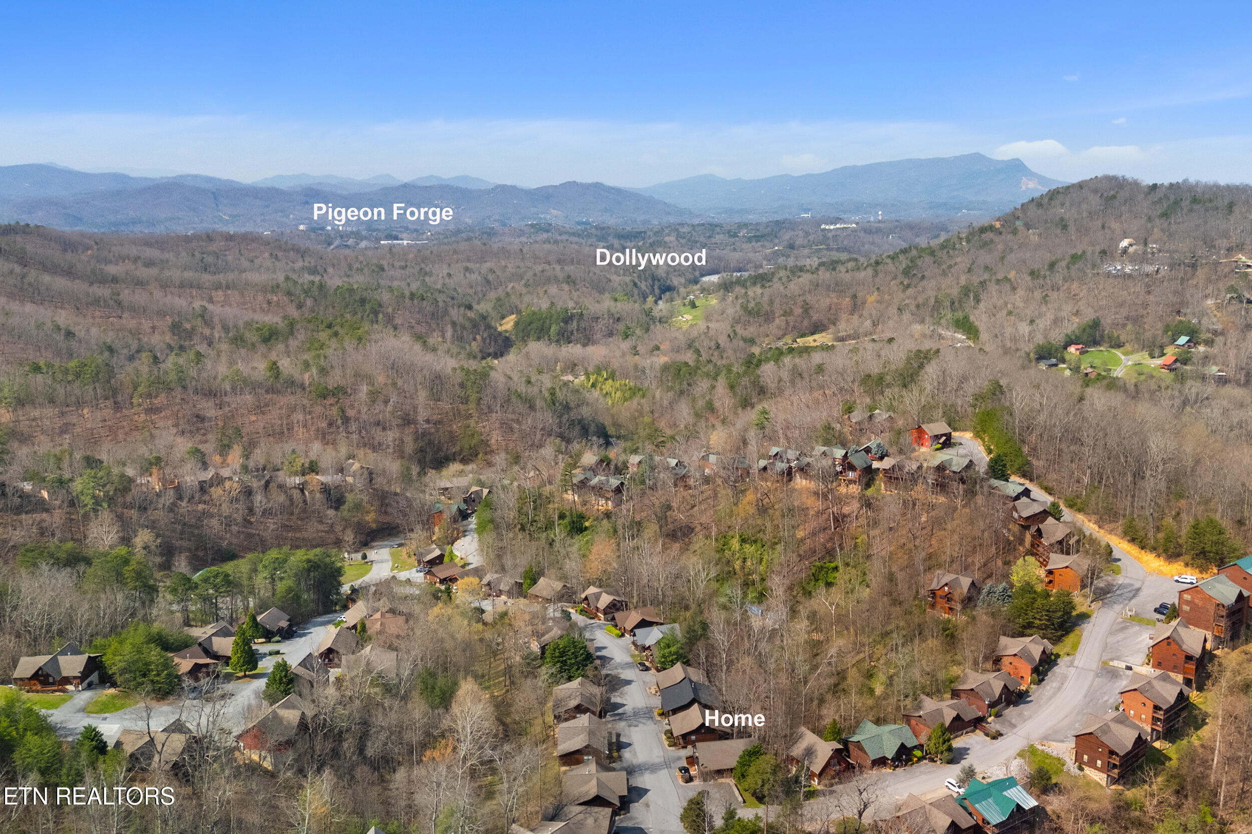 1529 Bears Den Way Sevierville TN 37862