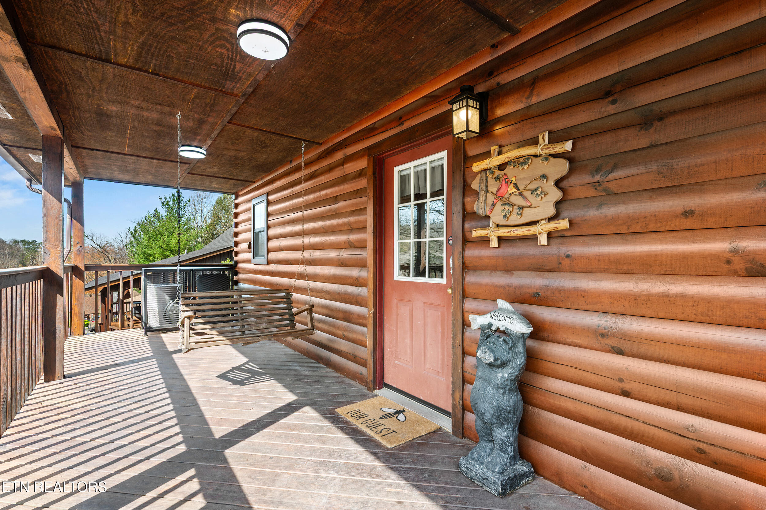 1529 Bears Den Way Sevierville TN 37862