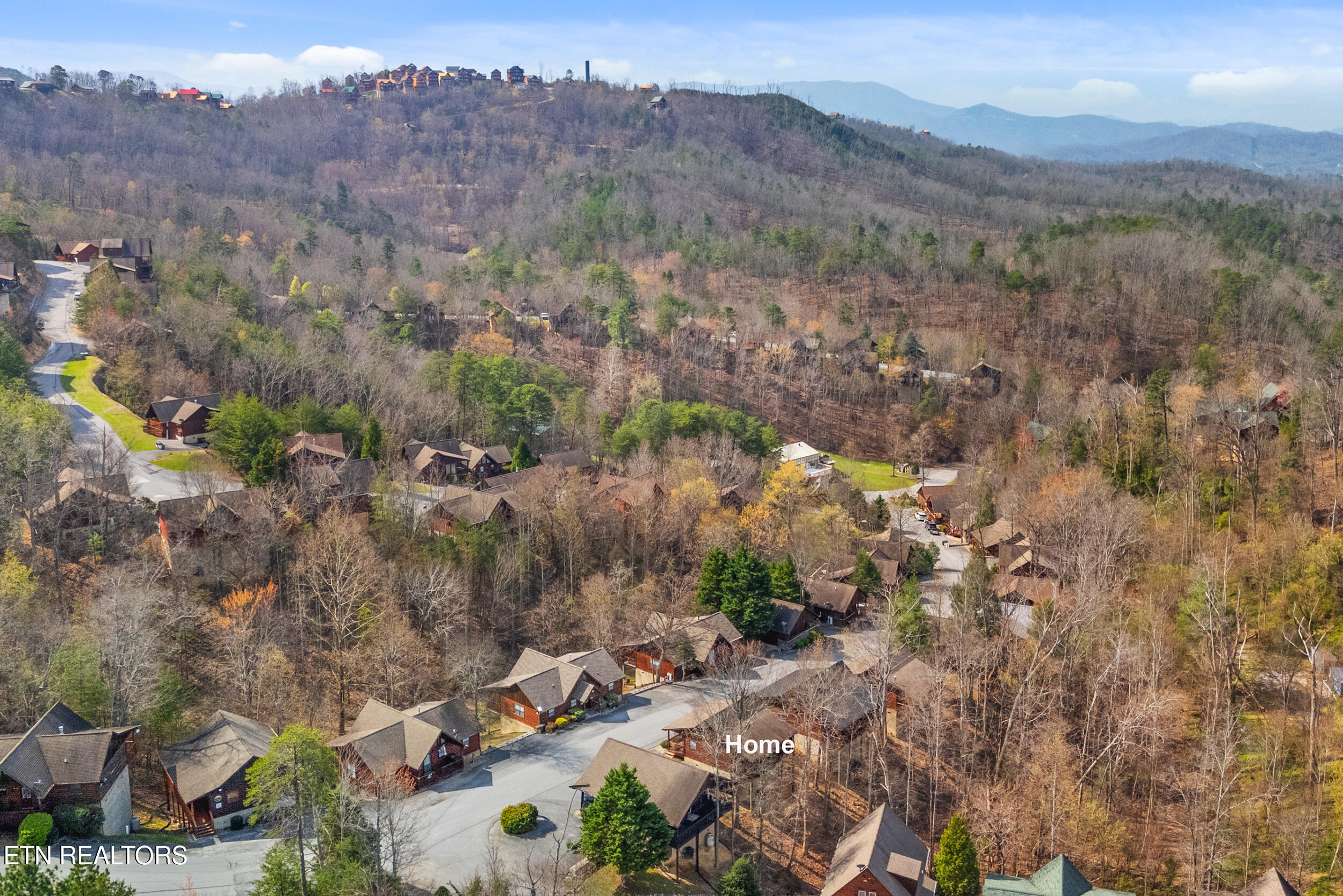 1529 Bears Den Way Sevierville TN 37862