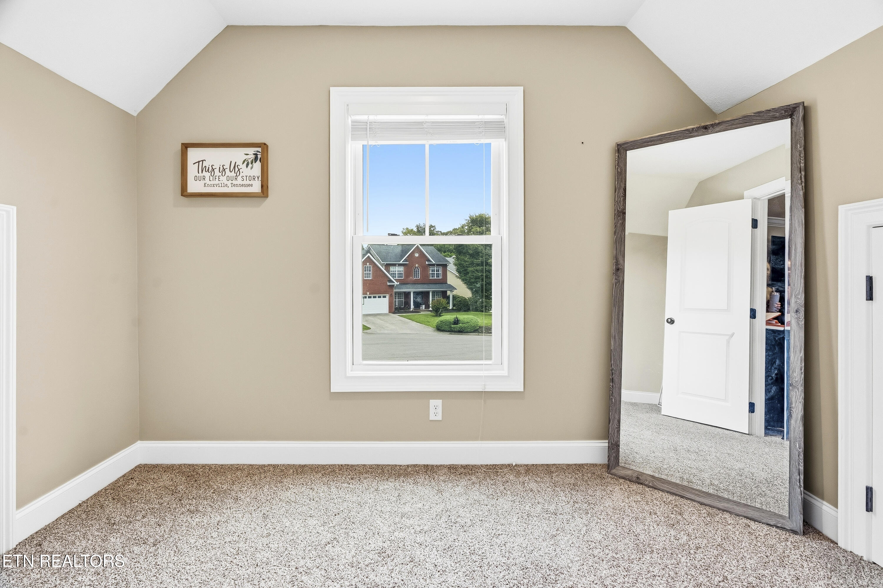 705 Huntcliff Lane Knoxville TN 37922