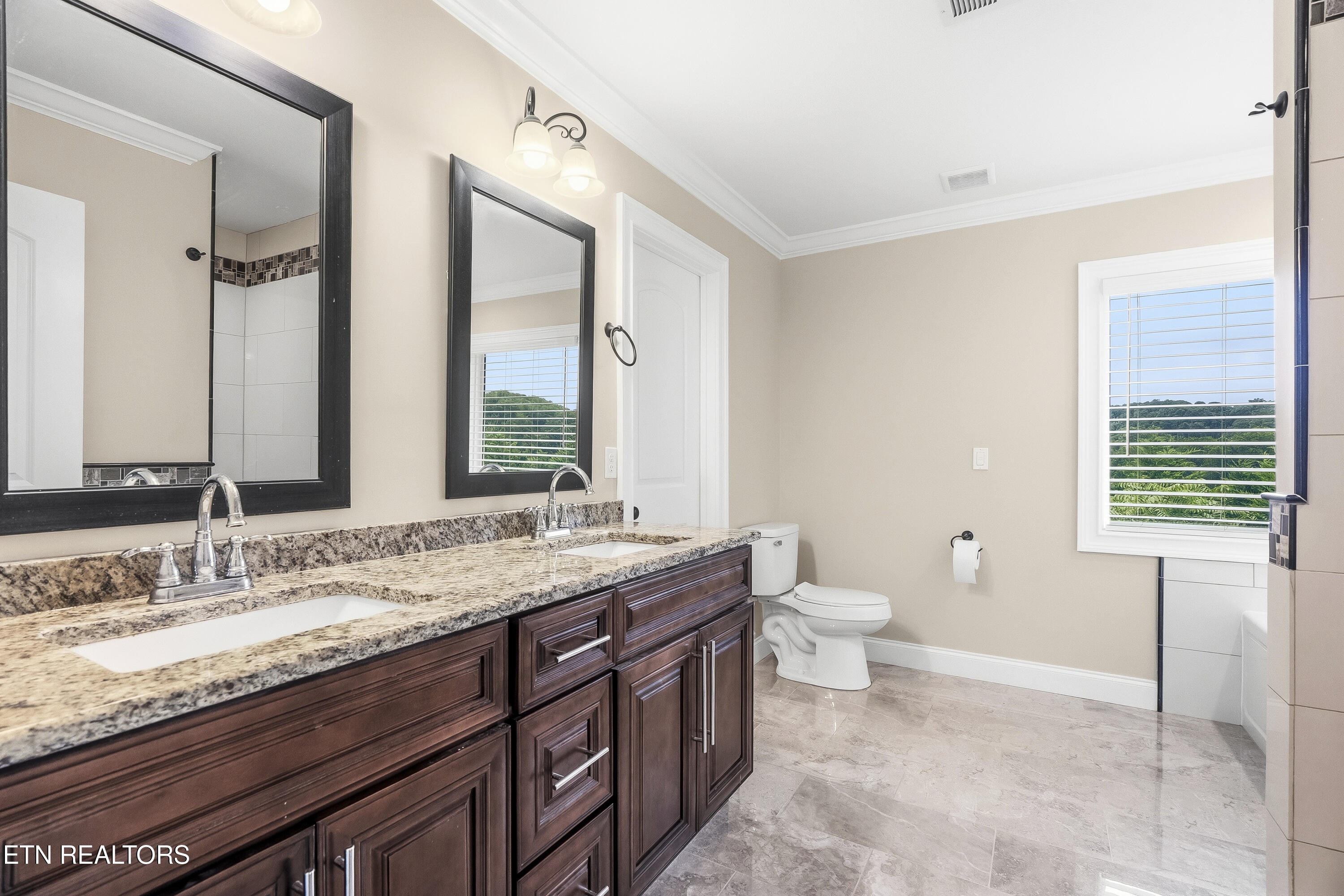 705 Huntcliff Lane Knoxville TN 37922
