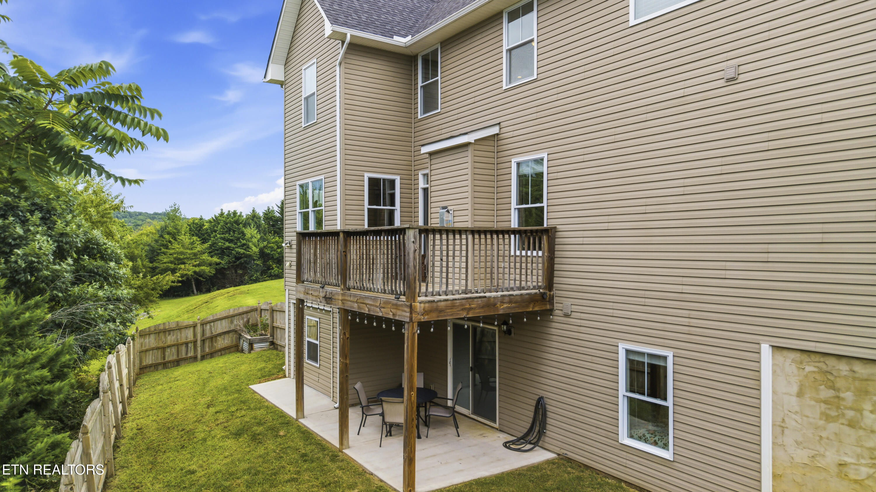 705 Huntcliff Lane Knoxville TN 37922