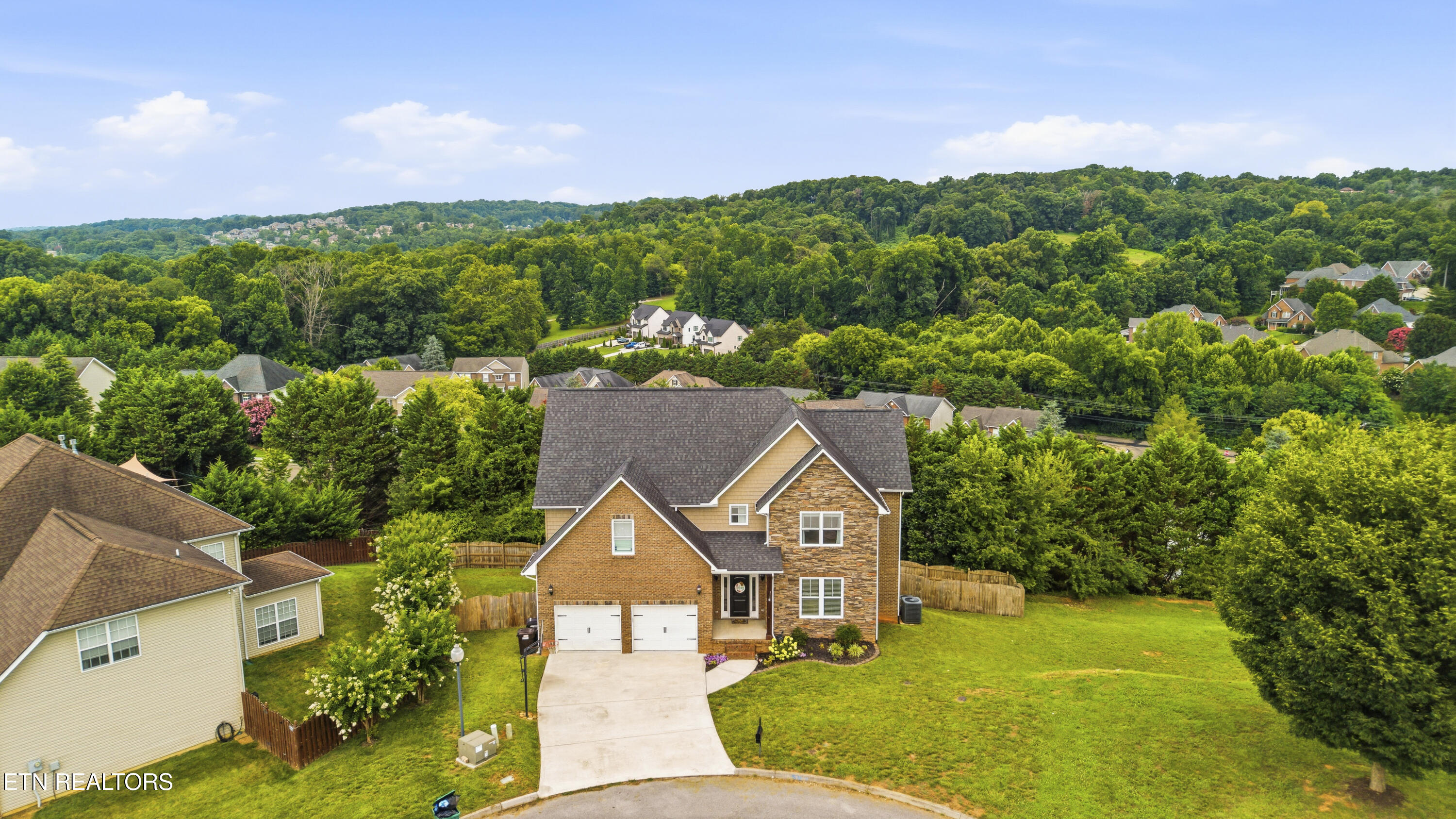 705 Huntcliff Lane Knoxville TN 37922