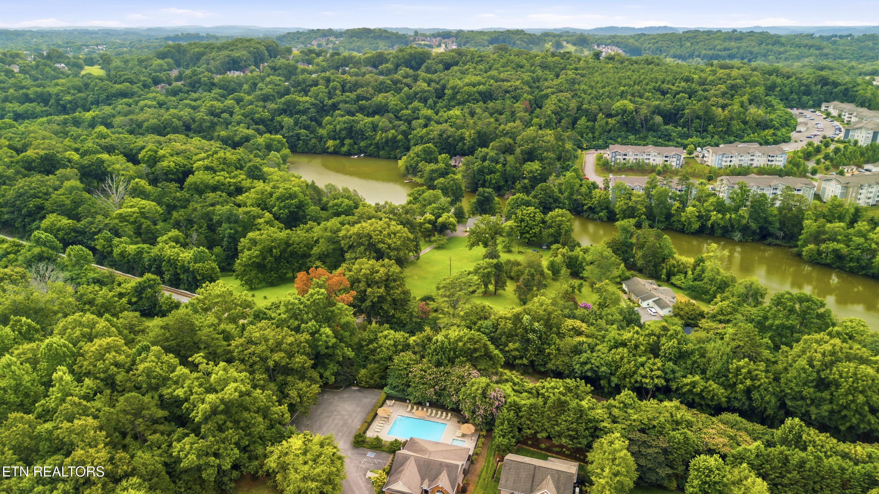 705 Huntcliff Lane Knoxville TN 37922