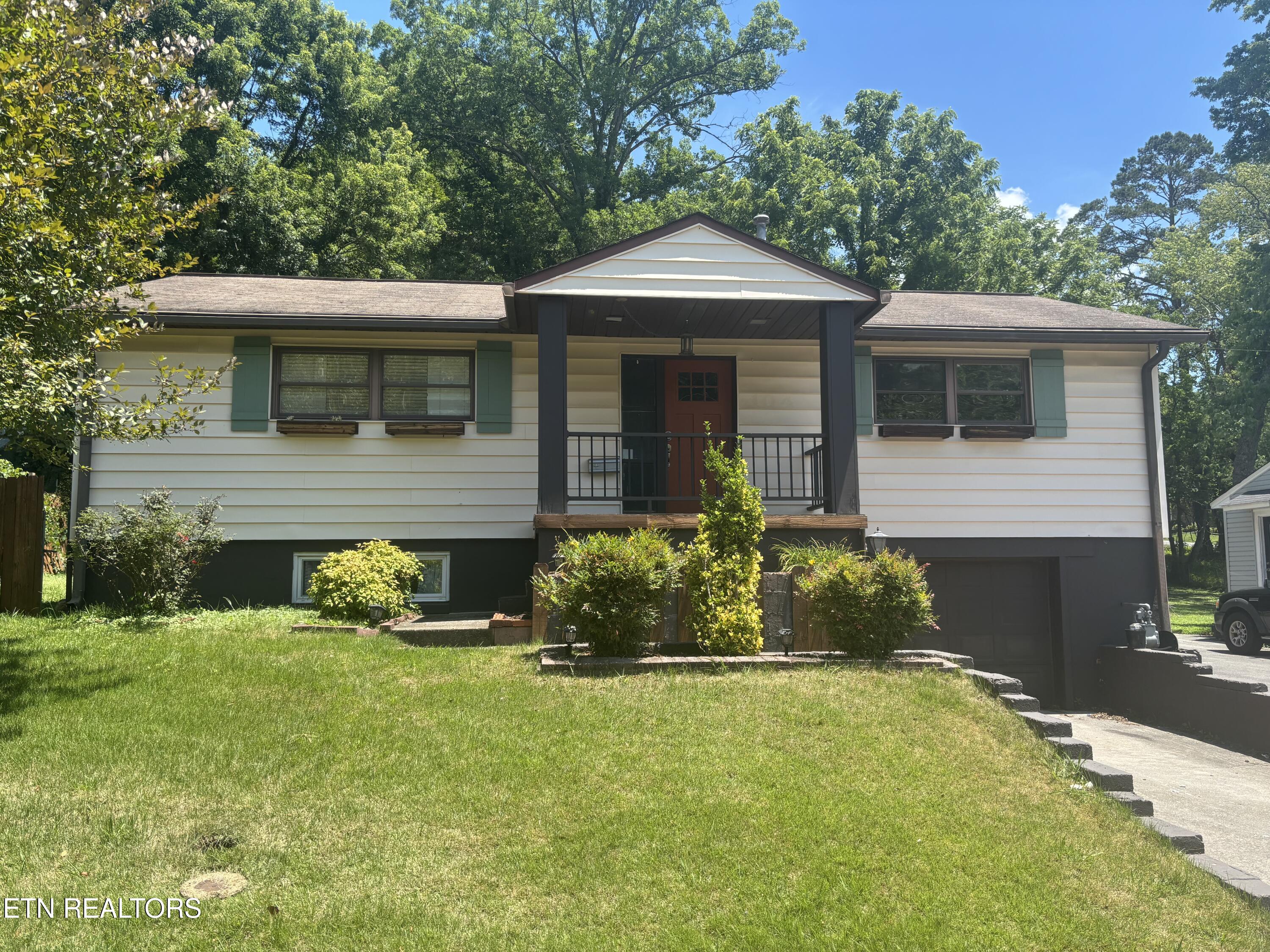 104 Ashland Lane Oak Ridge TN 37830