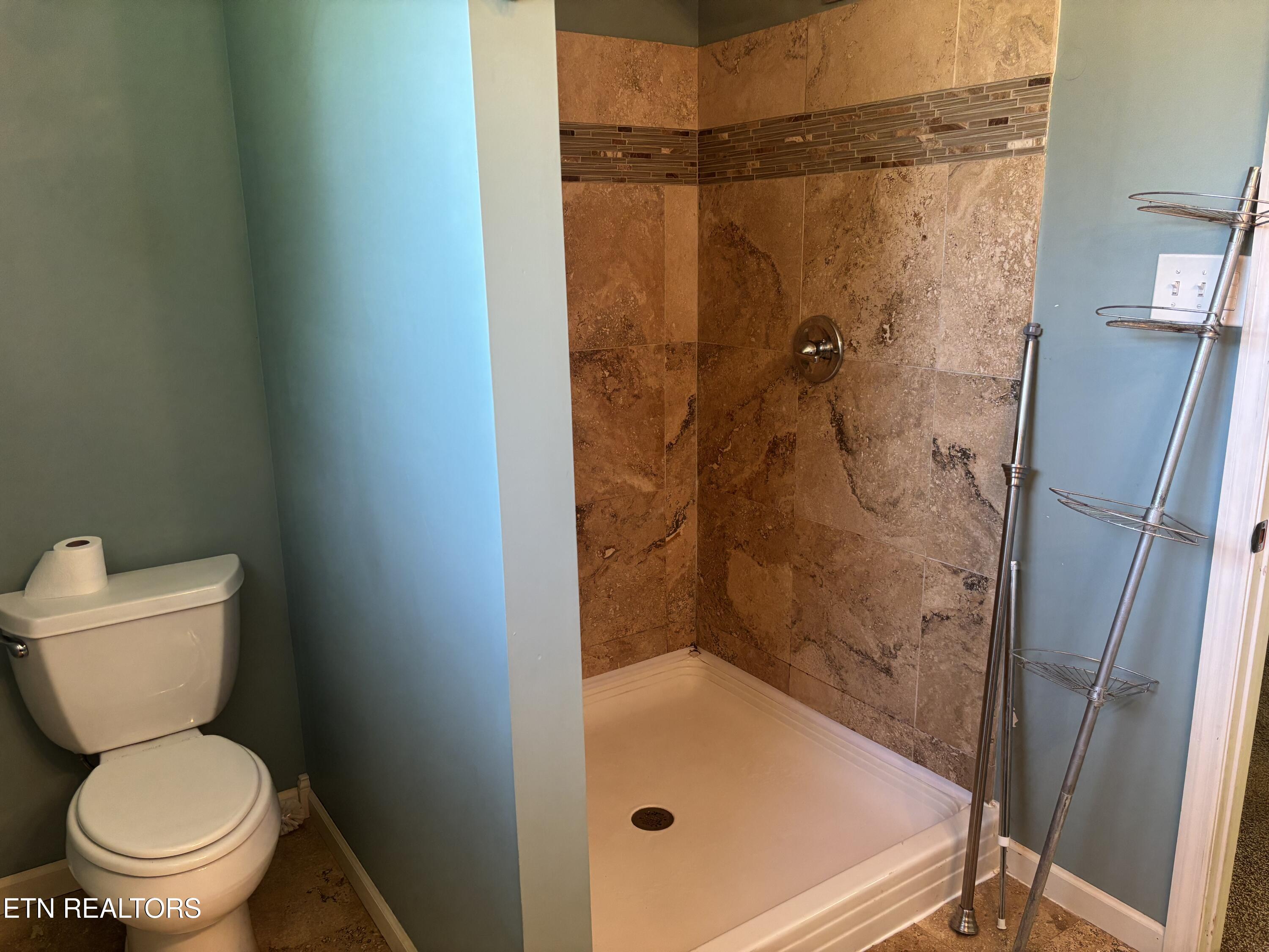 104 Ashland Lane Oak Ridge TN 37830