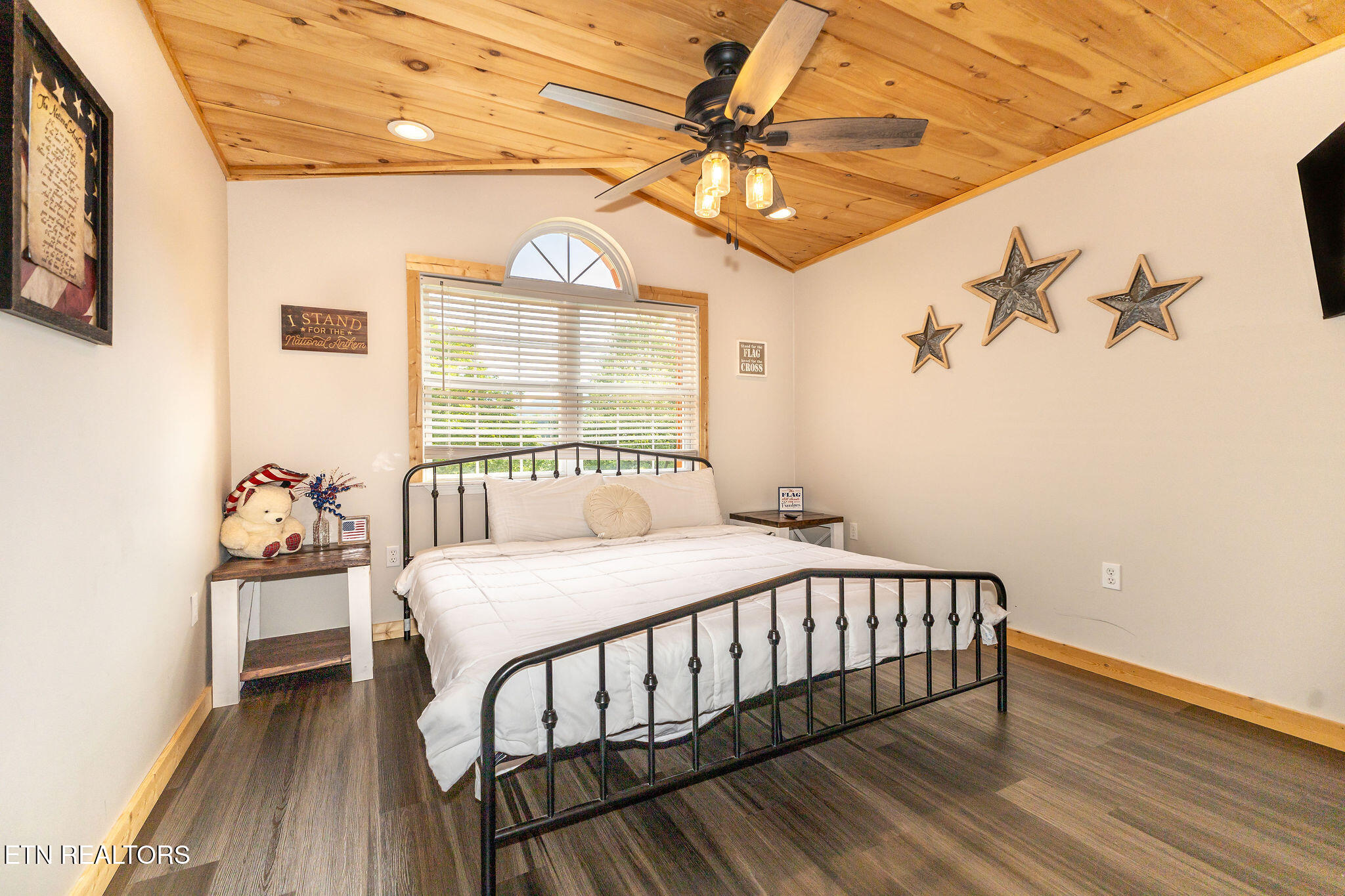 3307 Valley High Road Sevierville TN 37862