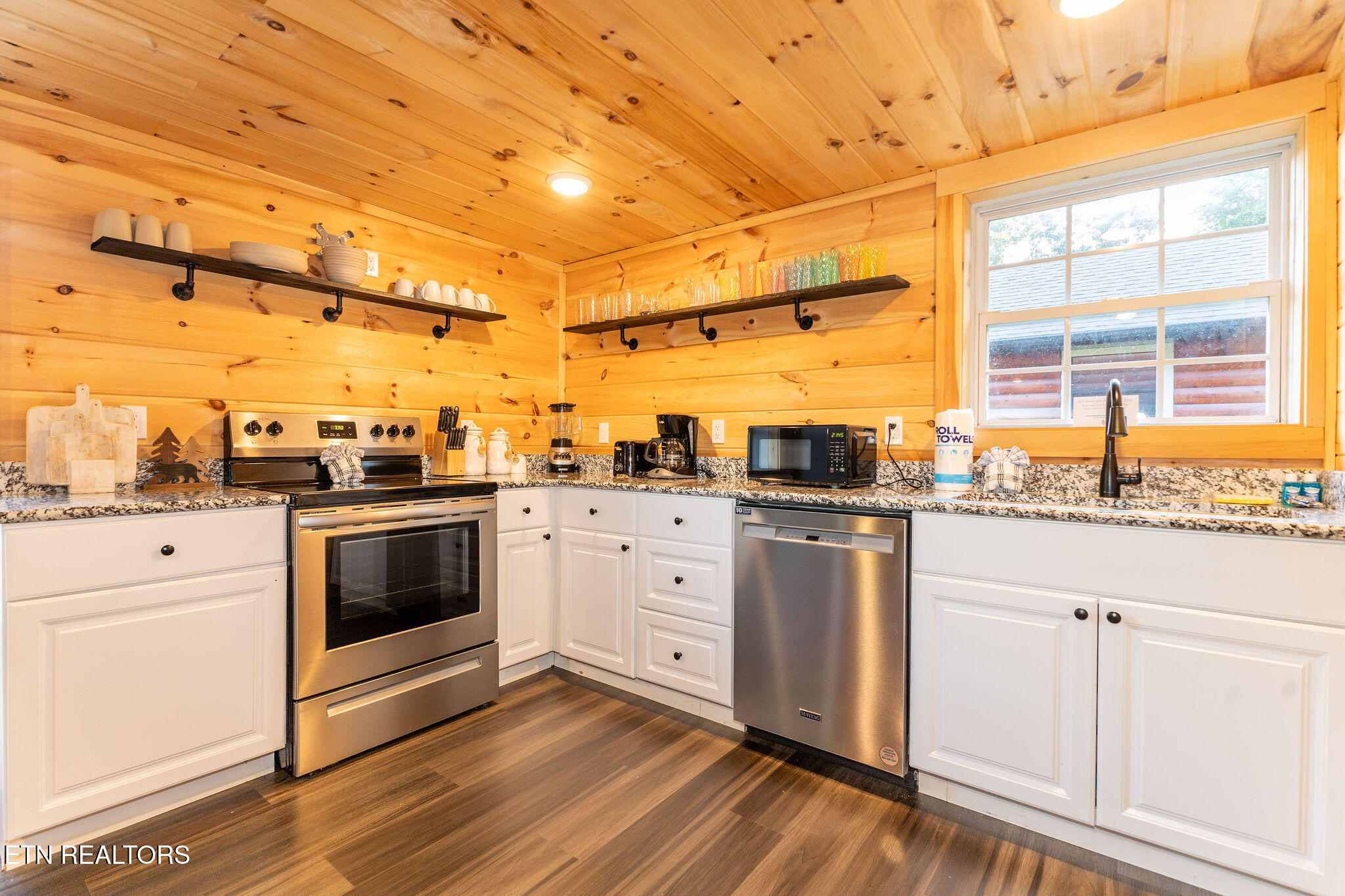 3307 Valley High Road Sevierville TN 37862