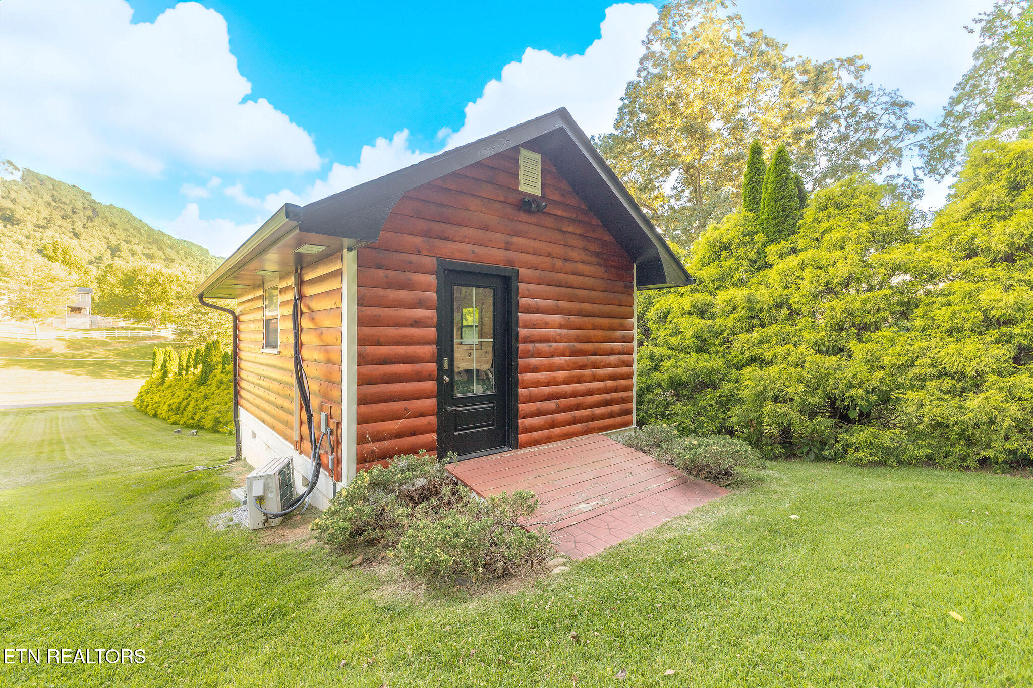 3307 Valley High Road Sevierville TN 37862