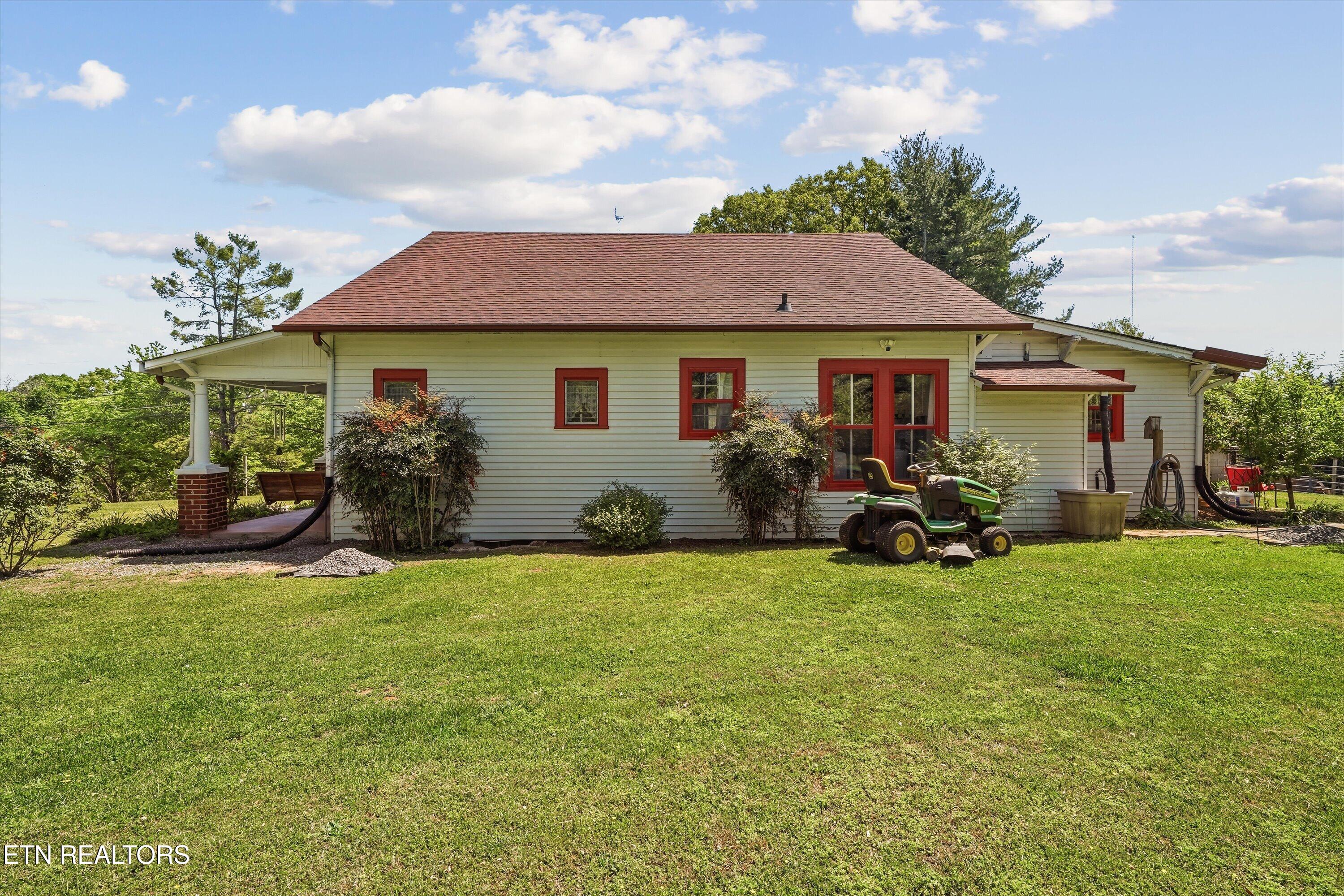 1317 Michaels Lane Knoxville TN 37912