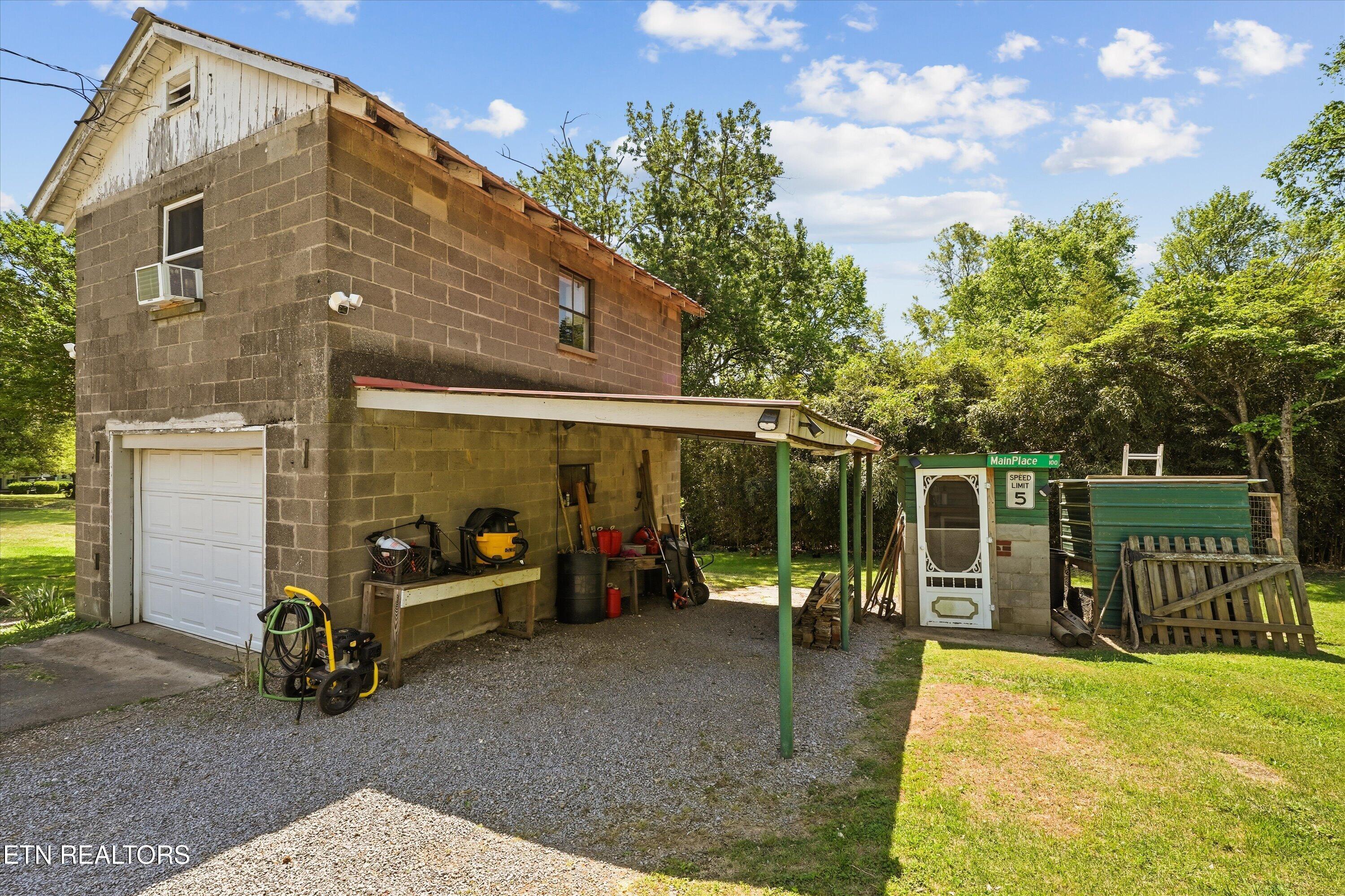 1317 Michaels Lane Knoxville TN 37912