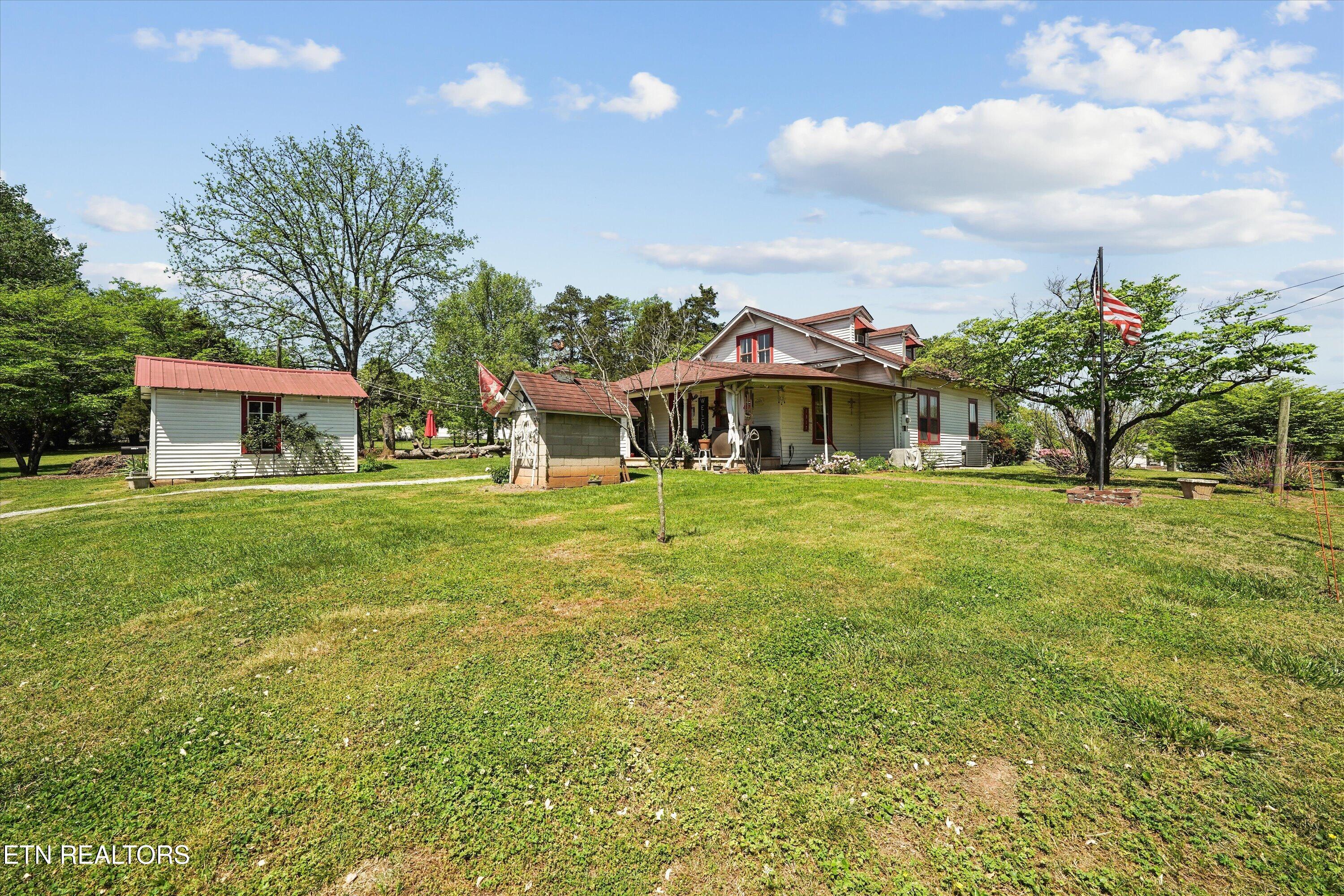 1317 Michaels Lane Knoxville TN 37912