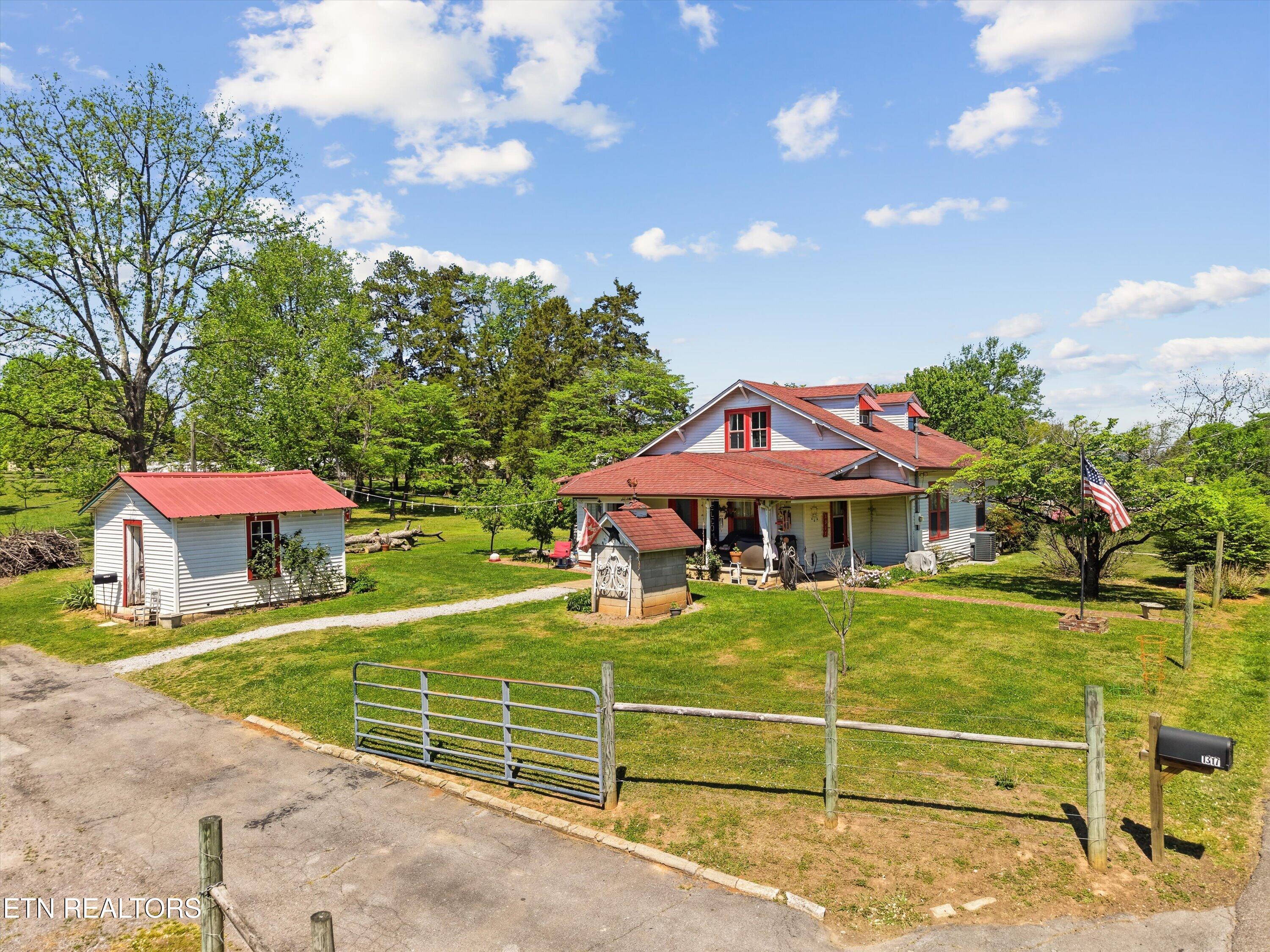 1317 Michaels Lane Knoxville TN 37912