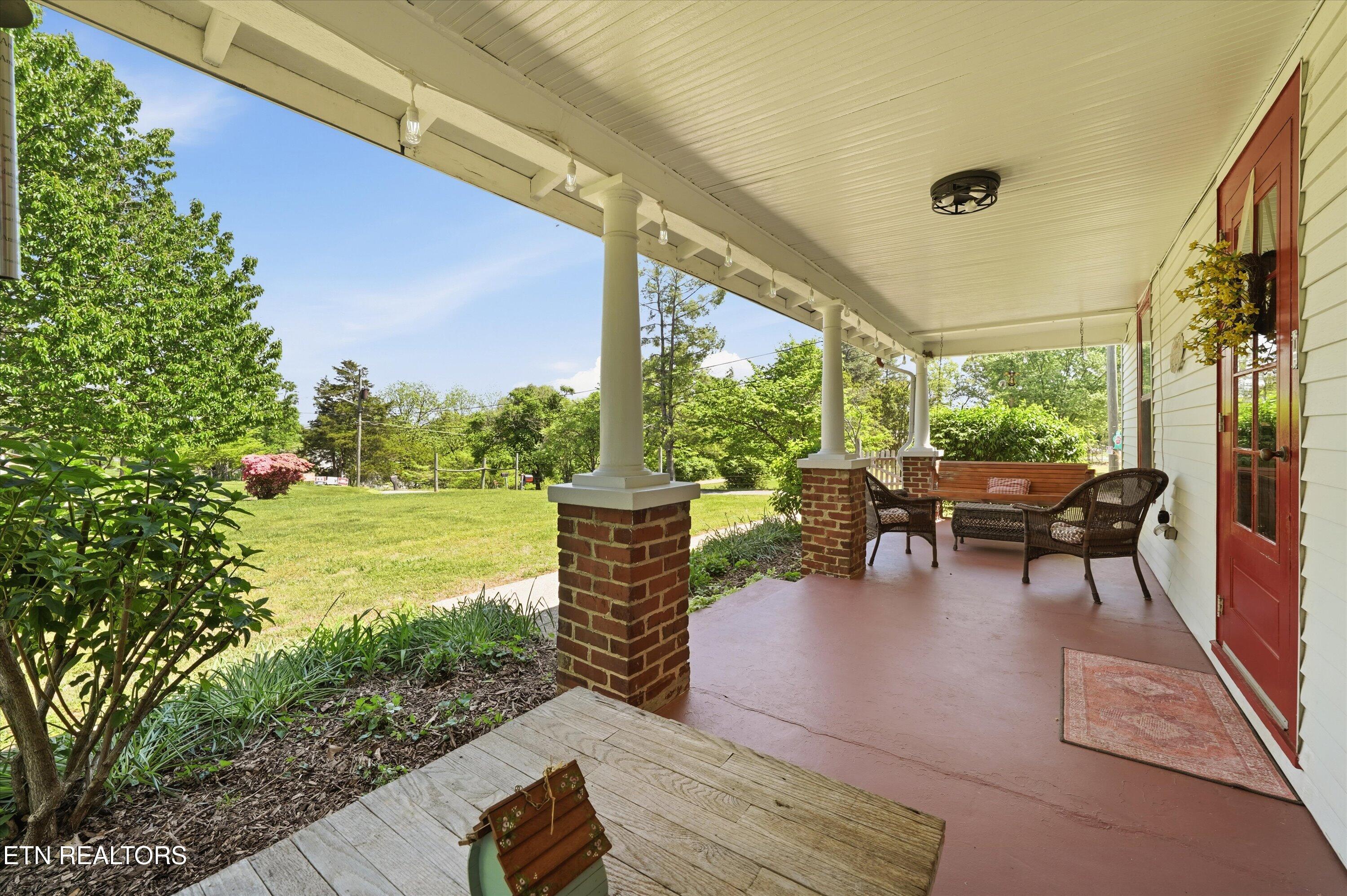 1317 Michaels Lane Knoxville TN 37912