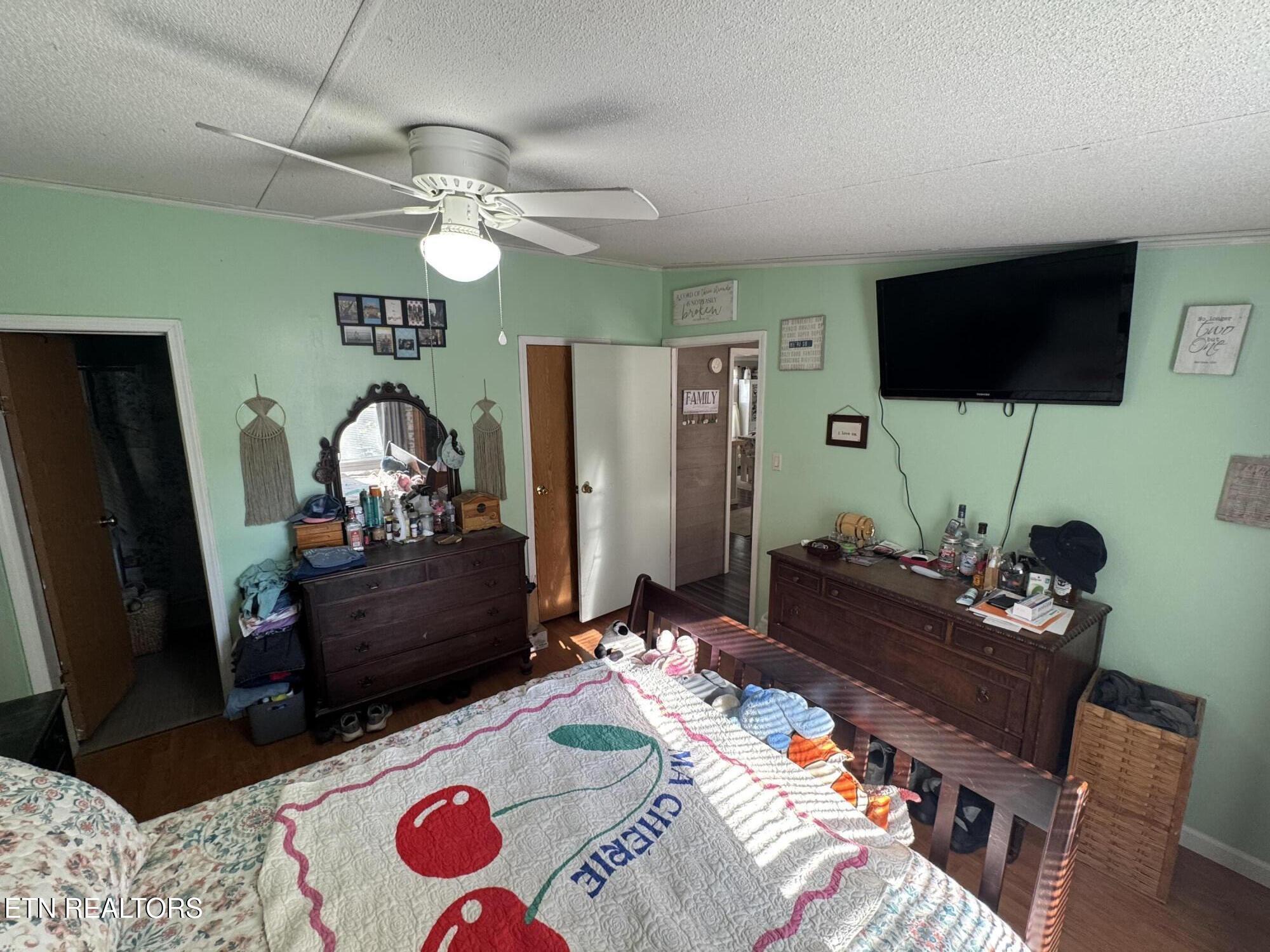 2929 Veterans Boulevard Pigeon Forge TN 37863