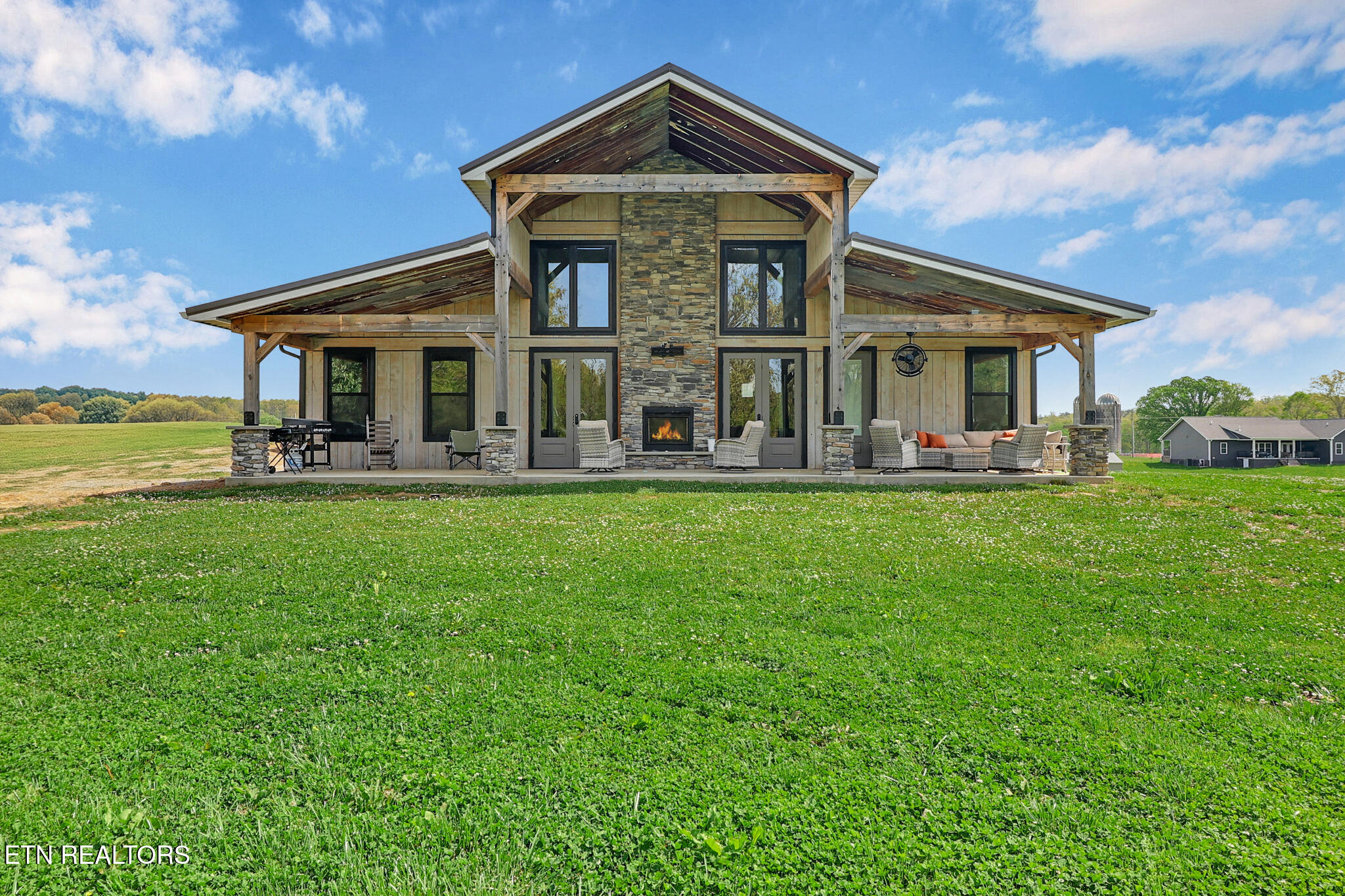 4007 N Highway 70 Crossville TN 38571