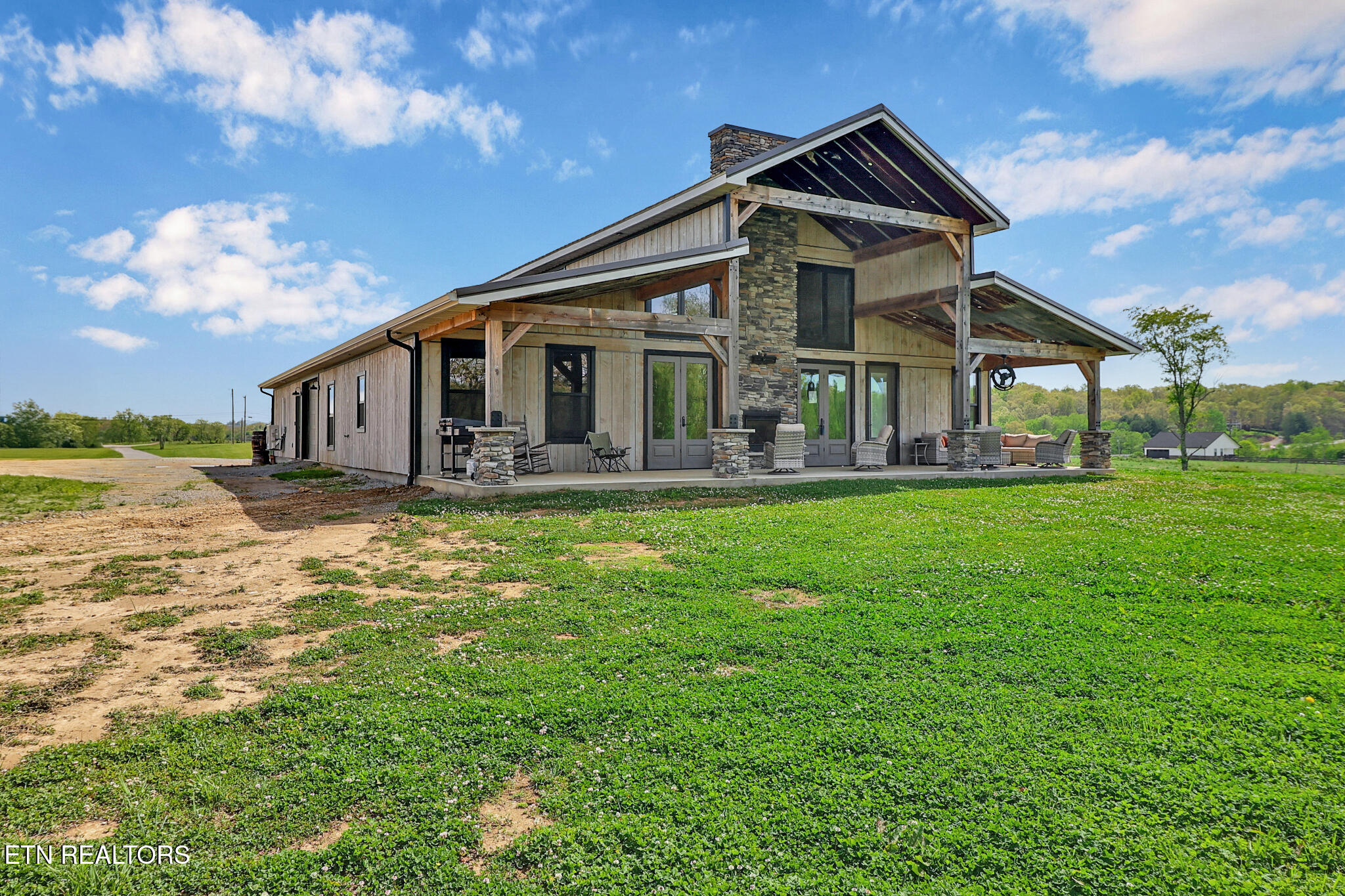 4007 N Highway 70 Crossville TN 38571