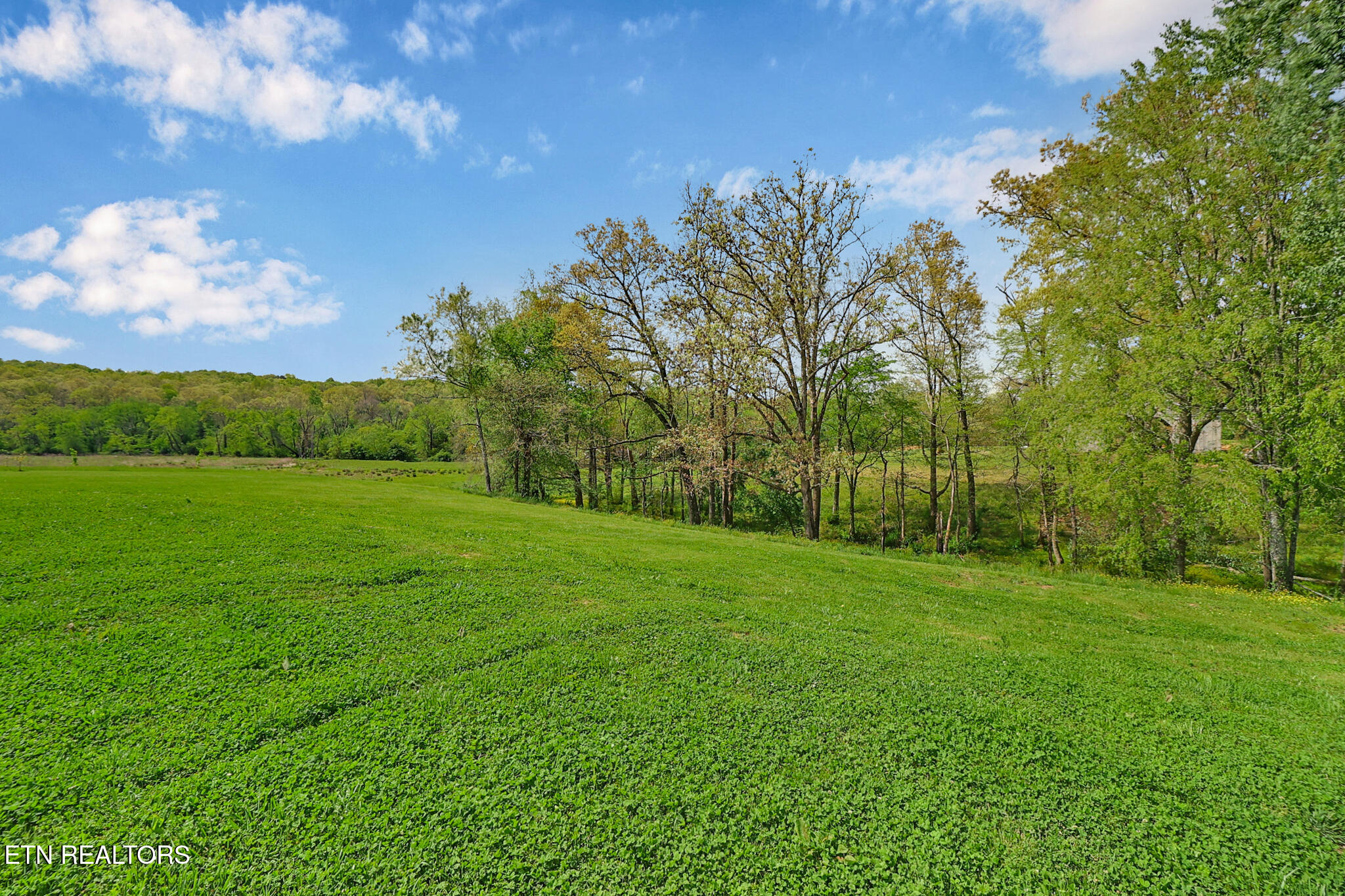 4007 N Highway 70 Crossville TN 38571