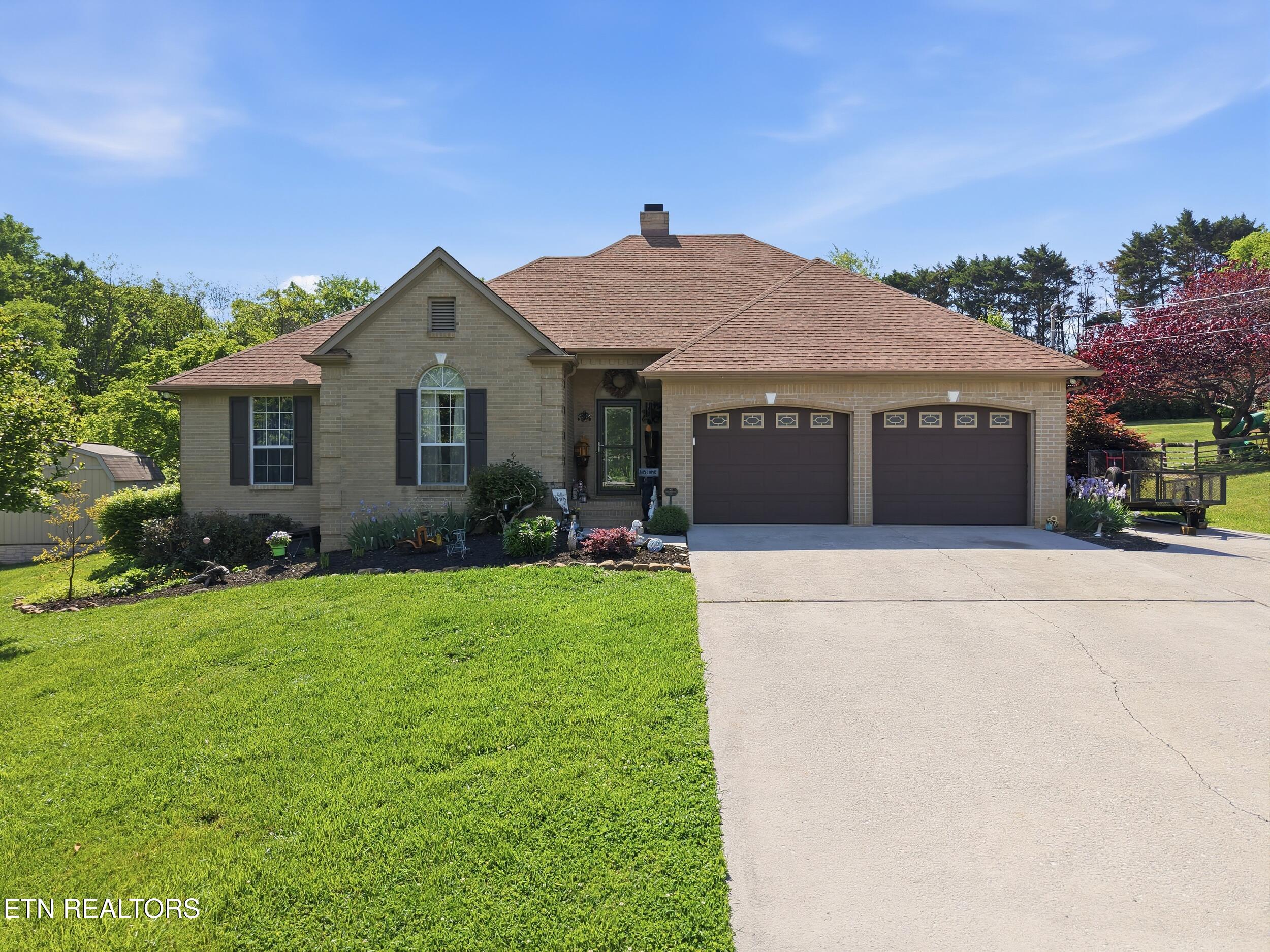 450 Dairy Lane Lenoir City TN 37772