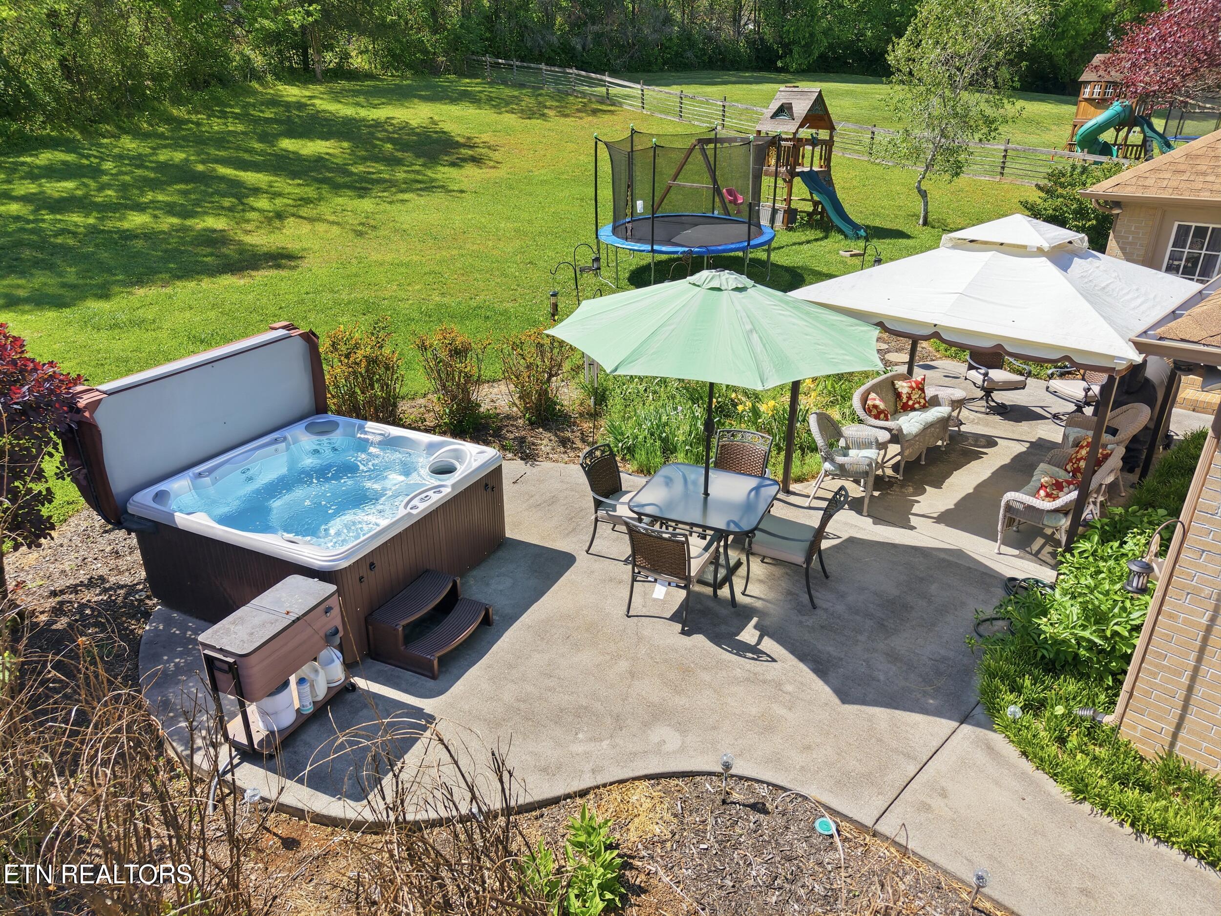 450 Dairy Lane Lenoir City TN 37772