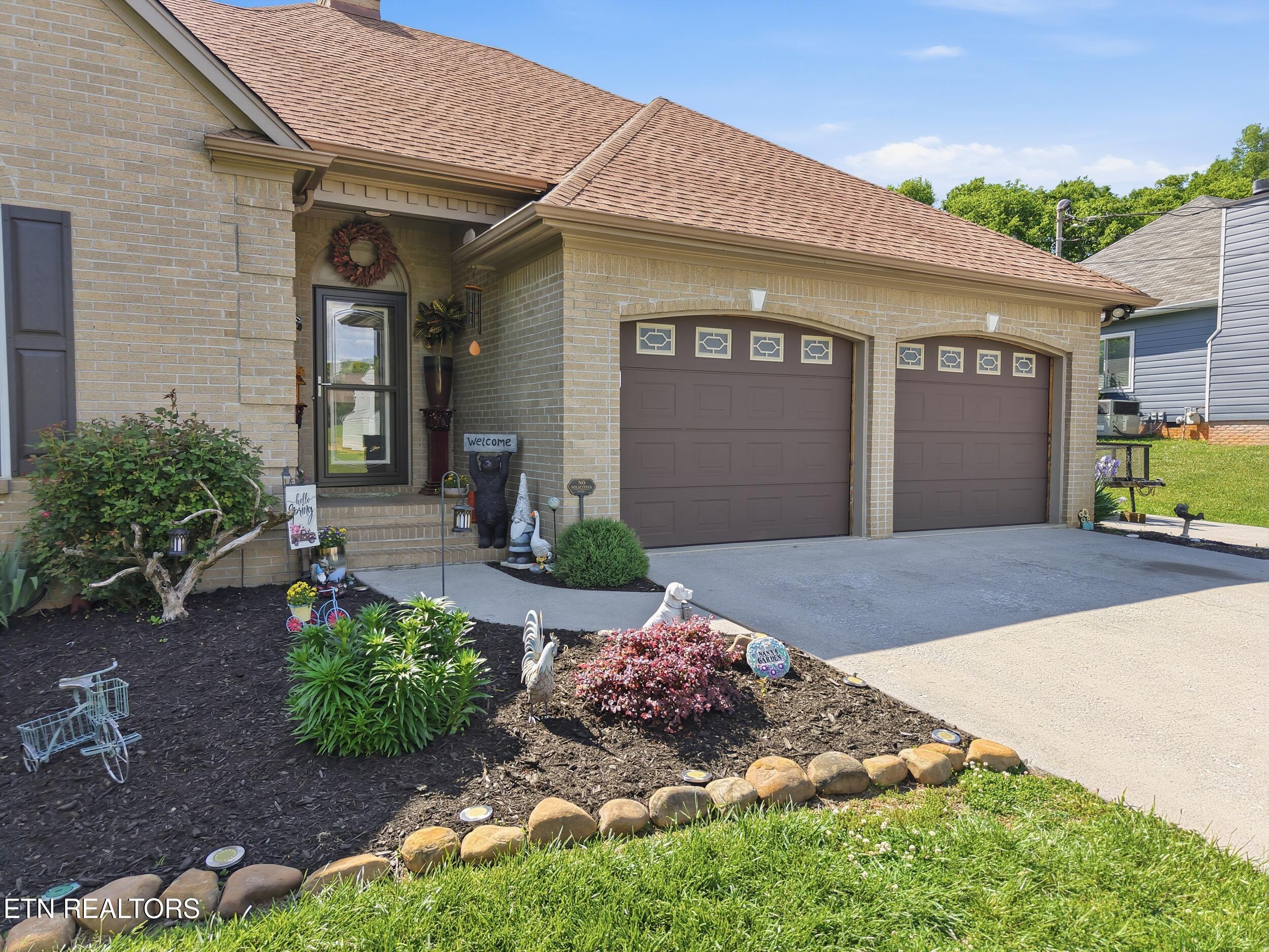 450 Dairy Lane Lenoir City TN 37772