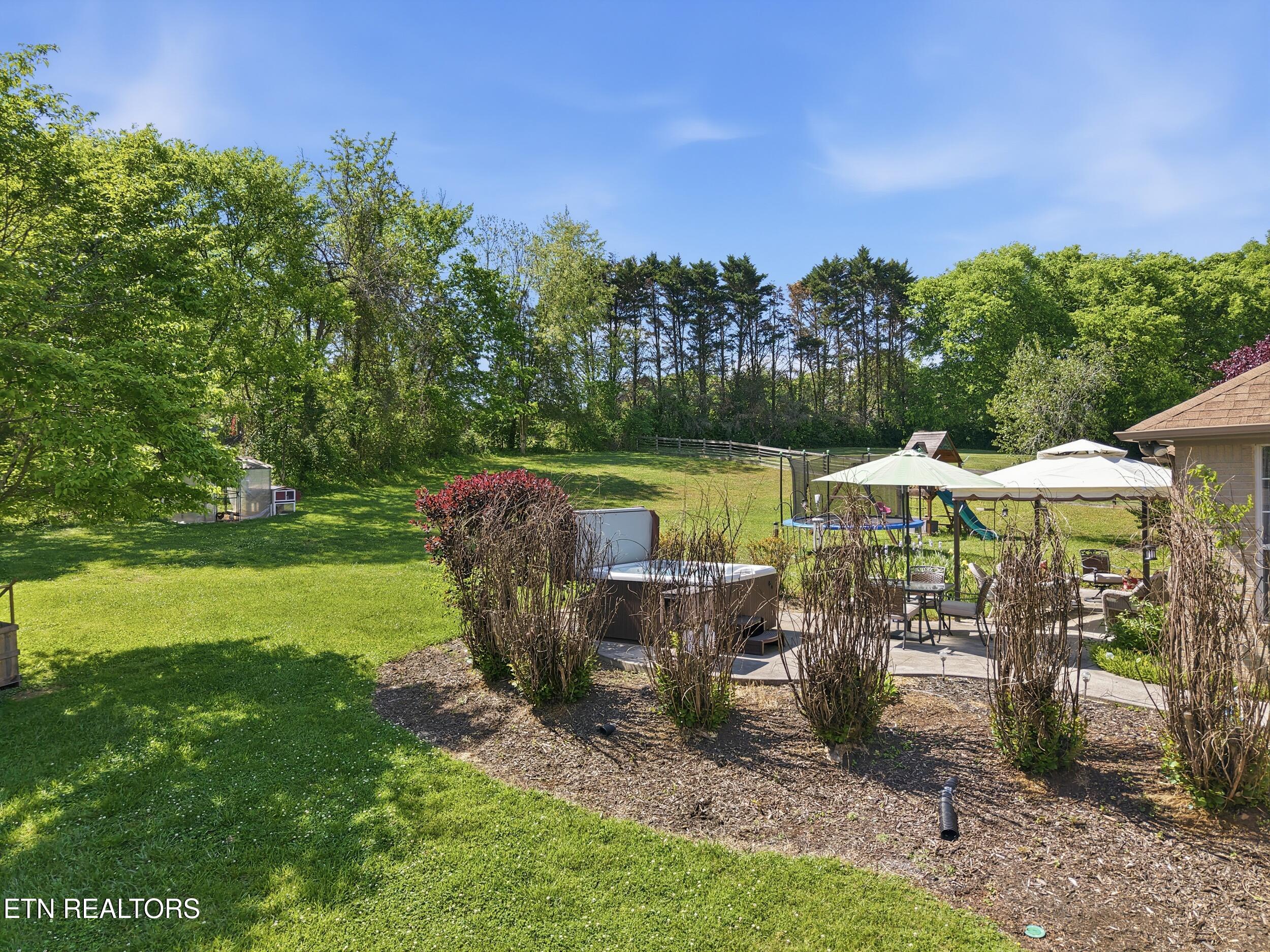 450 Dairy Lane Lenoir City TN 37772