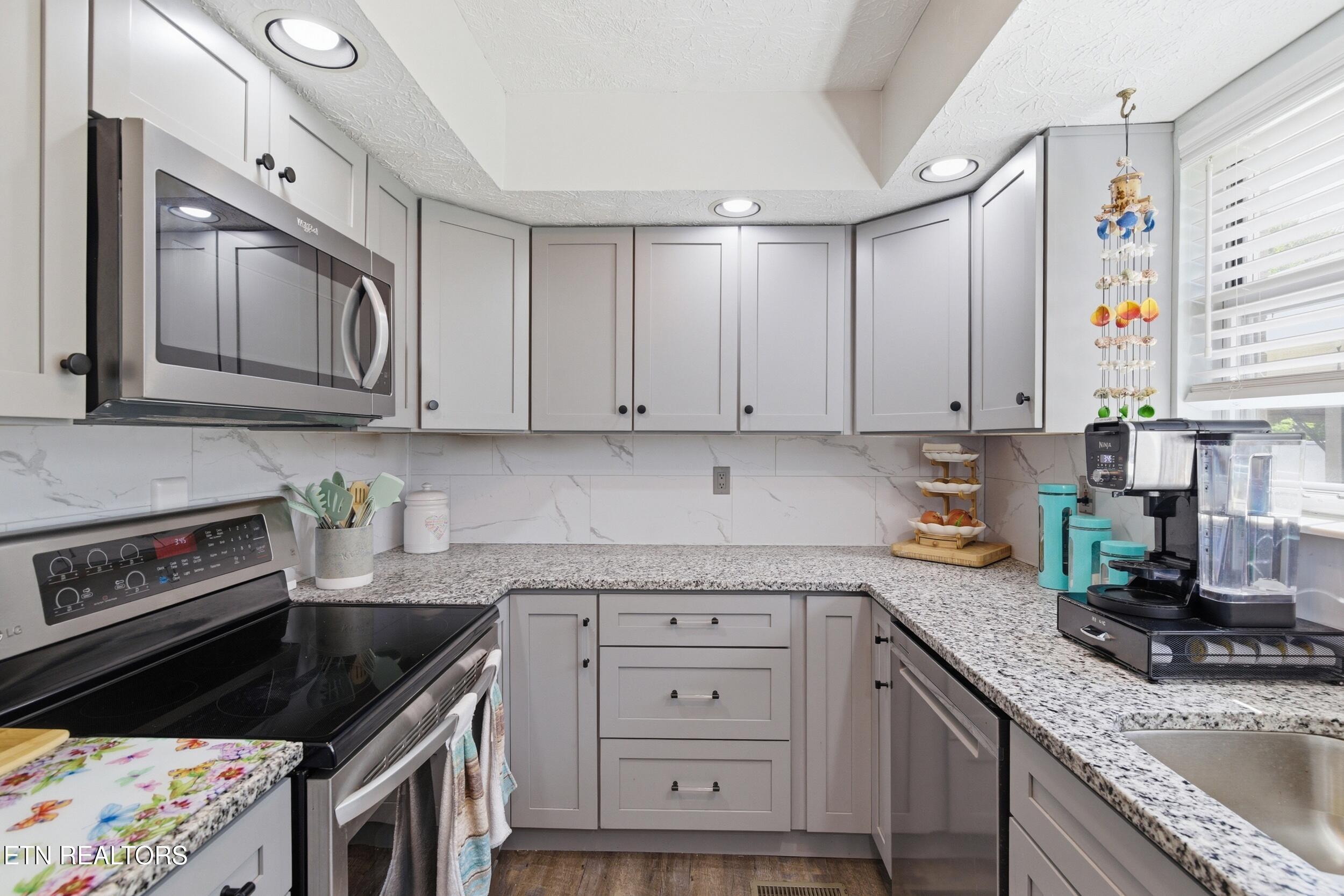 450 Dairy Lane Lenoir City TN 37772