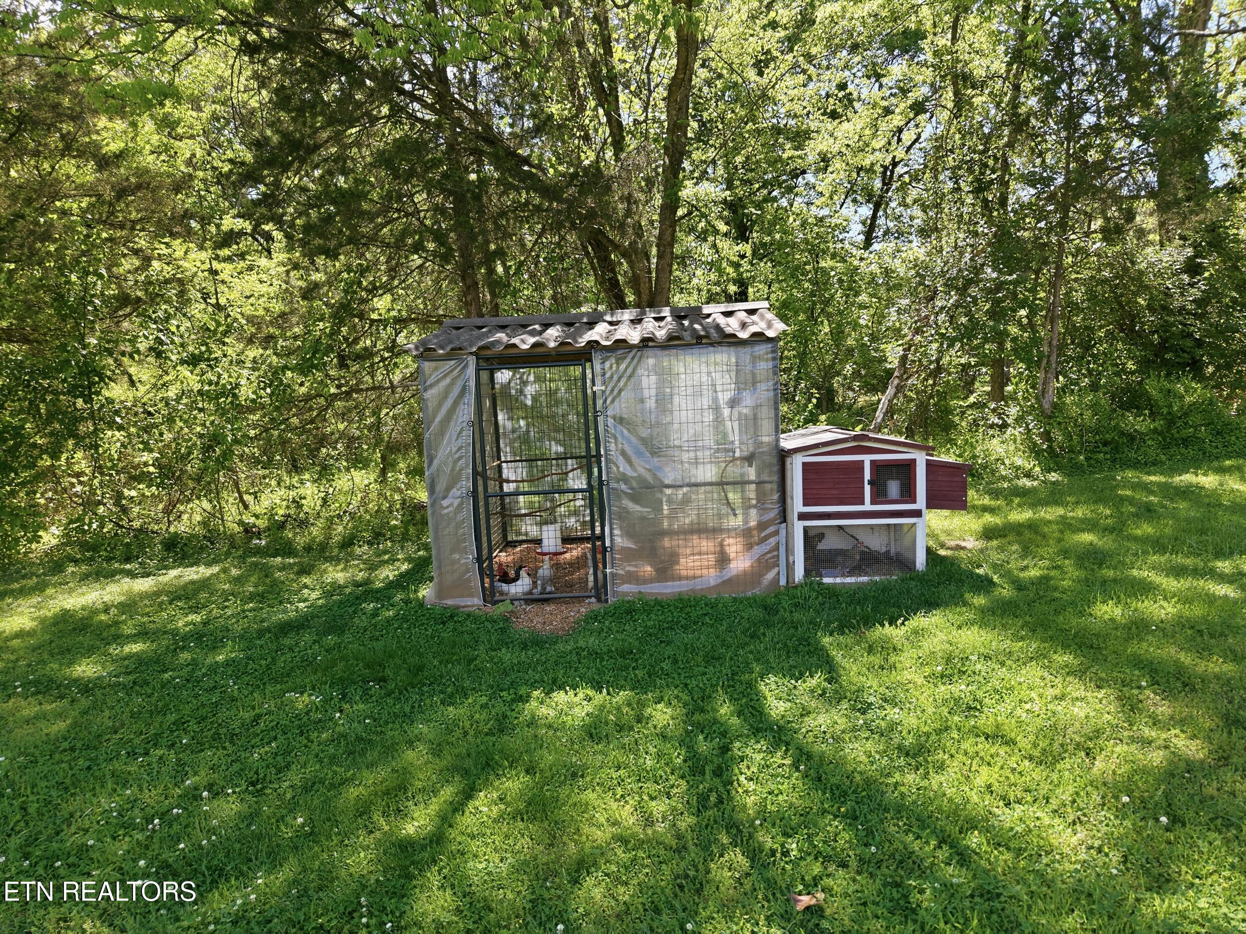 450 Dairy Lane Lenoir City TN 37772