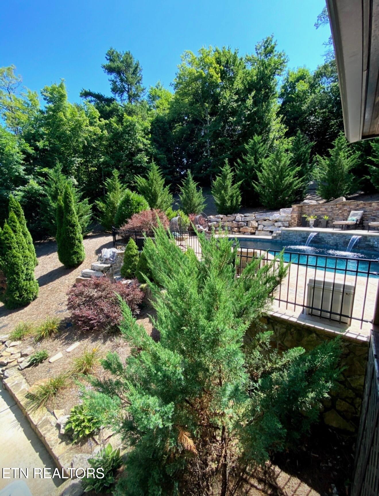 2412 Toressa Lane Knoxville TN 37922
