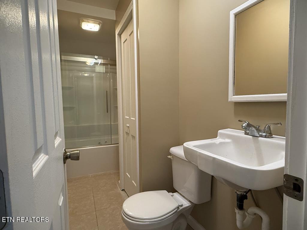 2241 Byrdstown Highway Livingston TN 38570