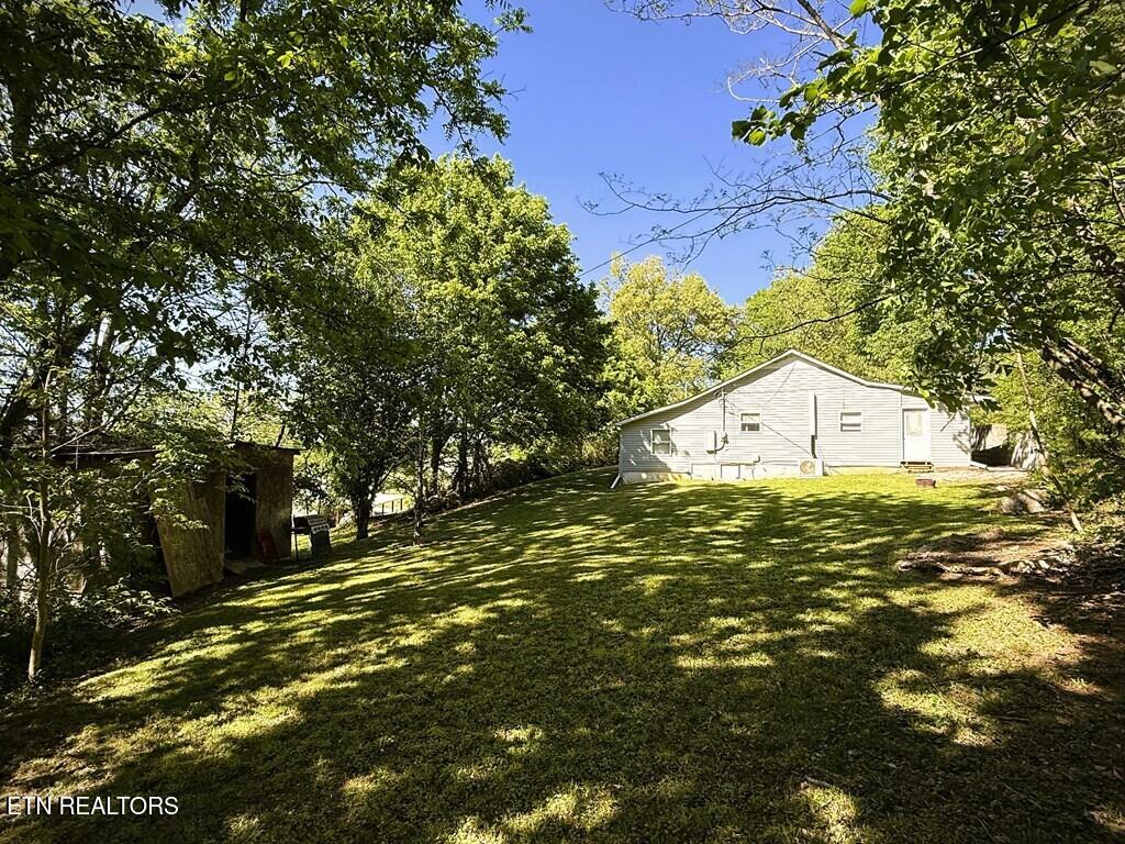 2241 Byrdstown Highway Livingston TN 38570