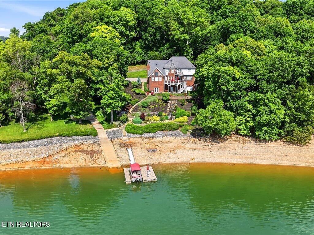 1881 Pointe Drive Talbott TN 37877