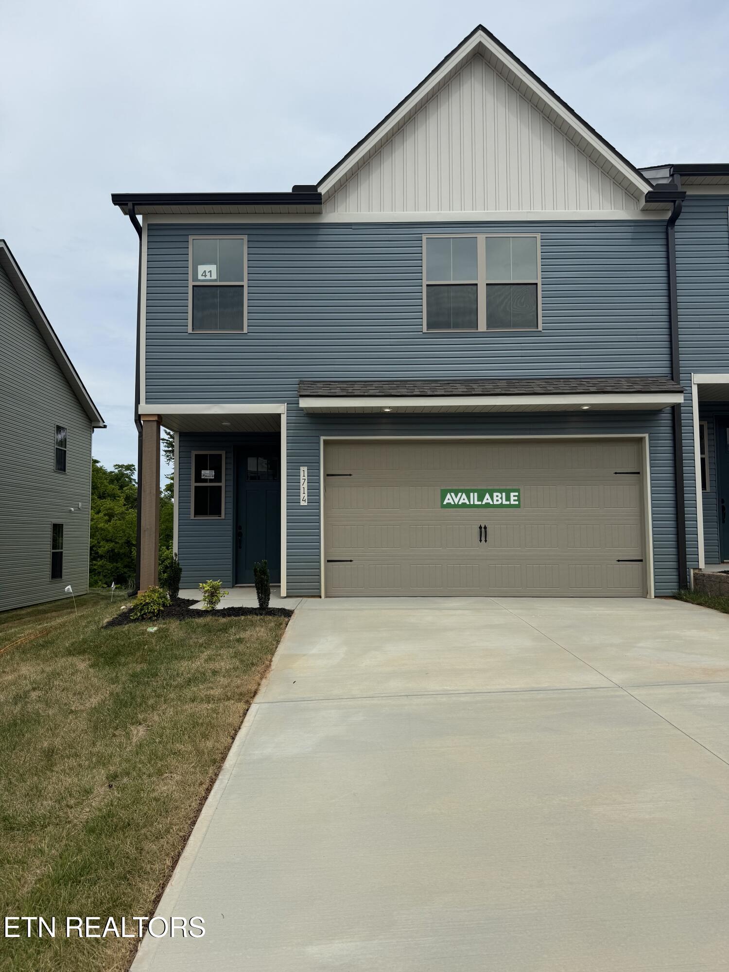 1714 Bennett Village Drive Maryville TN 37804