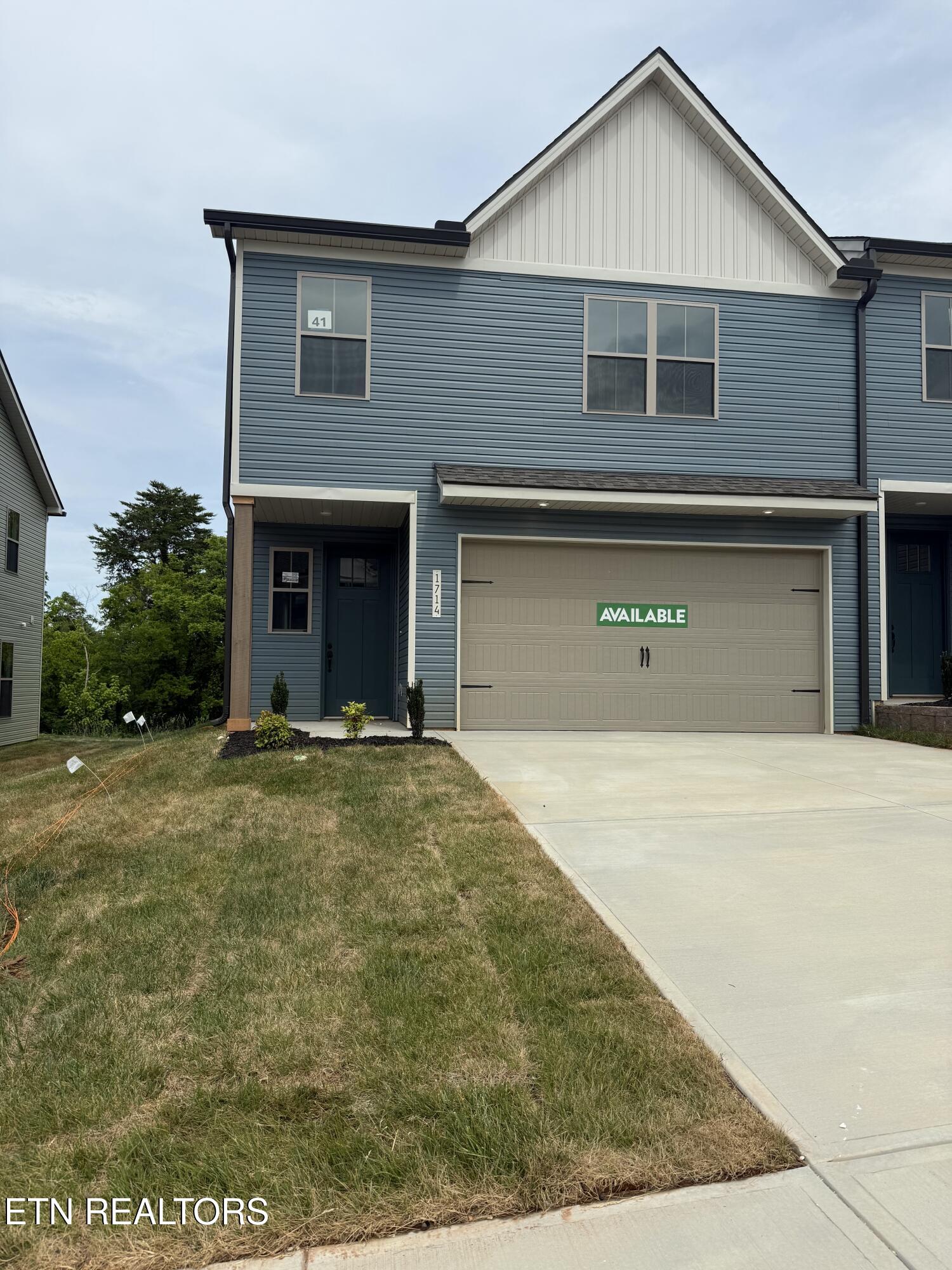 1714 Bennett Village Drive Maryville TN 37804