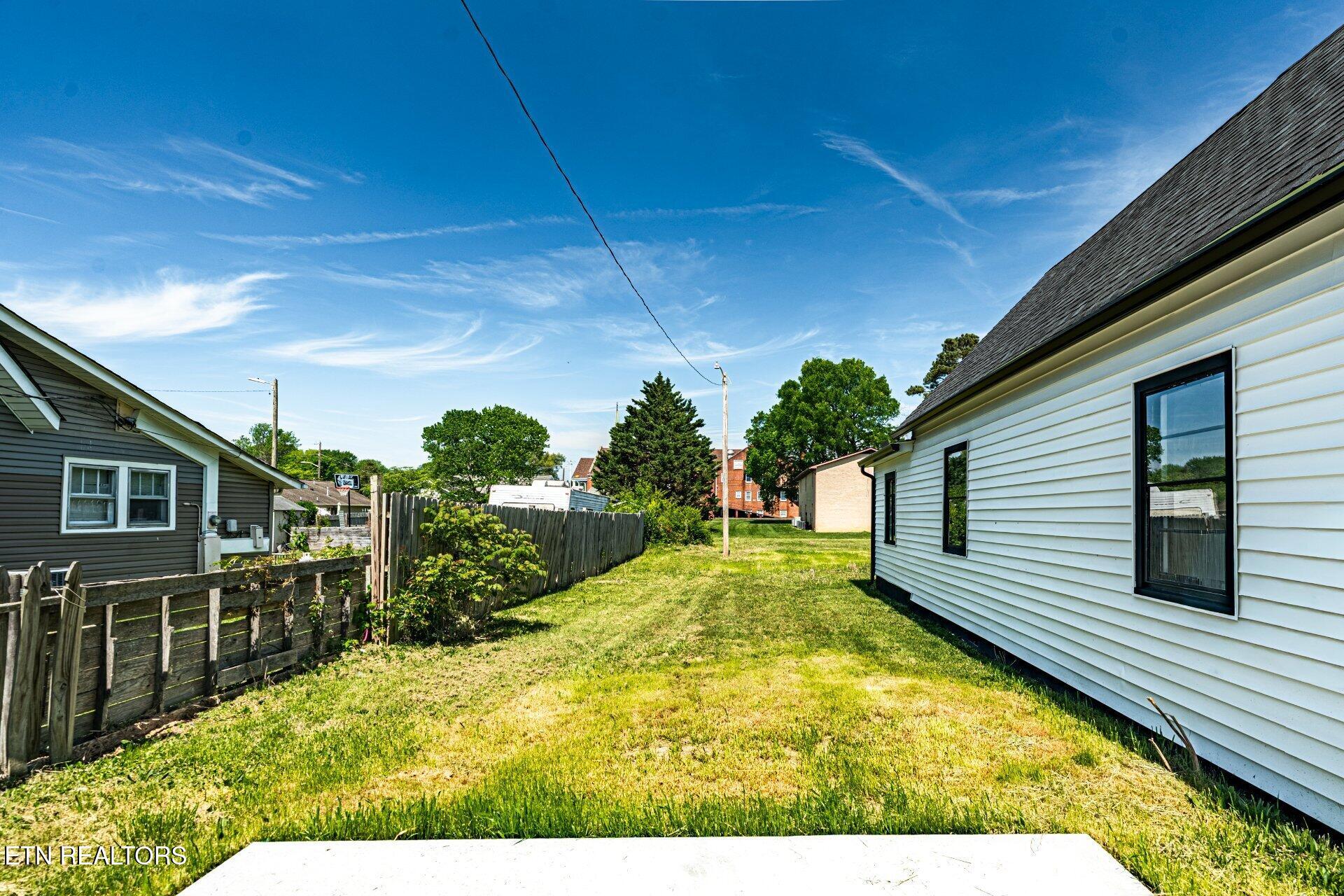 507 E Inskip Drive Knoxville TN 37912
