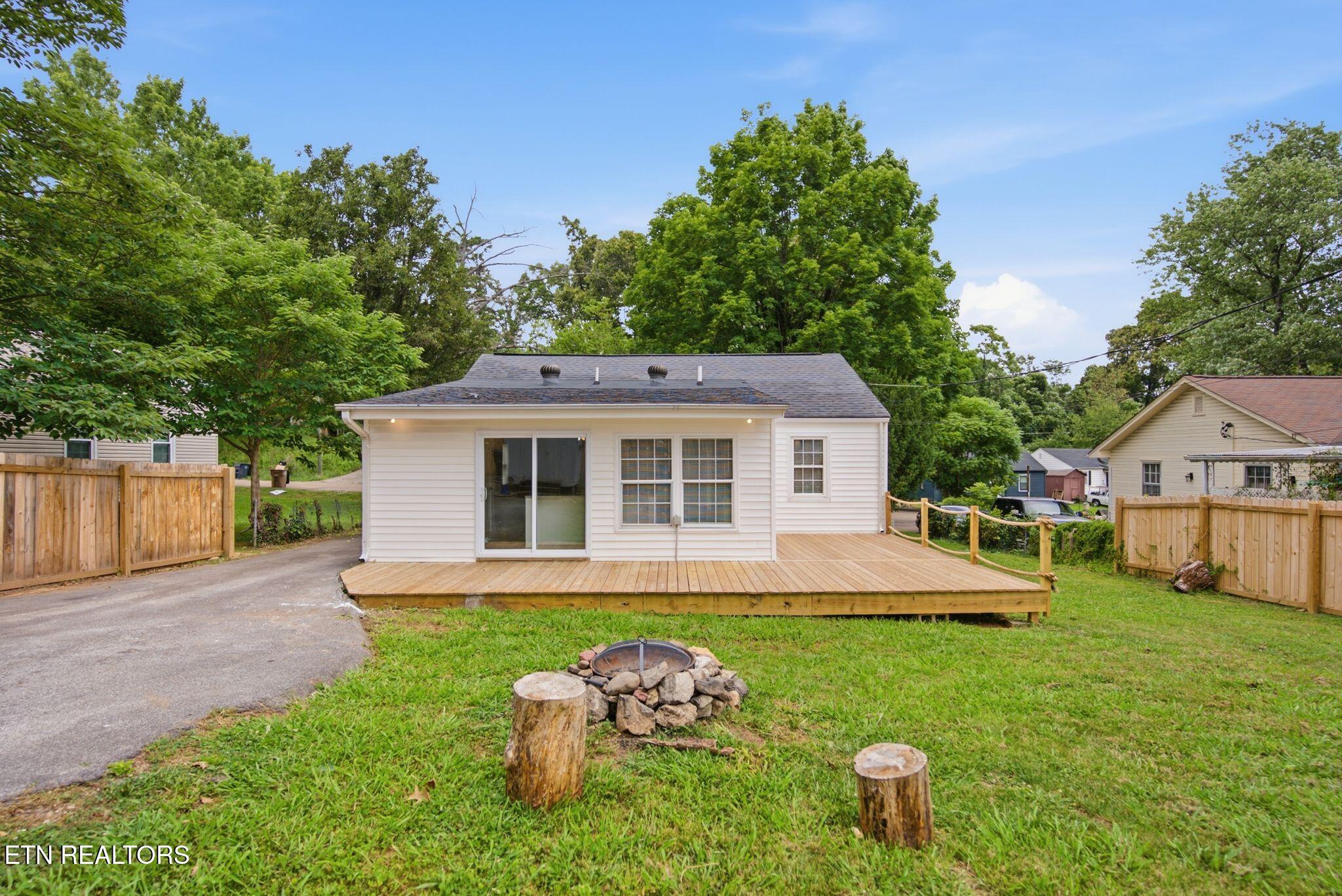 Knoxville TN 37917