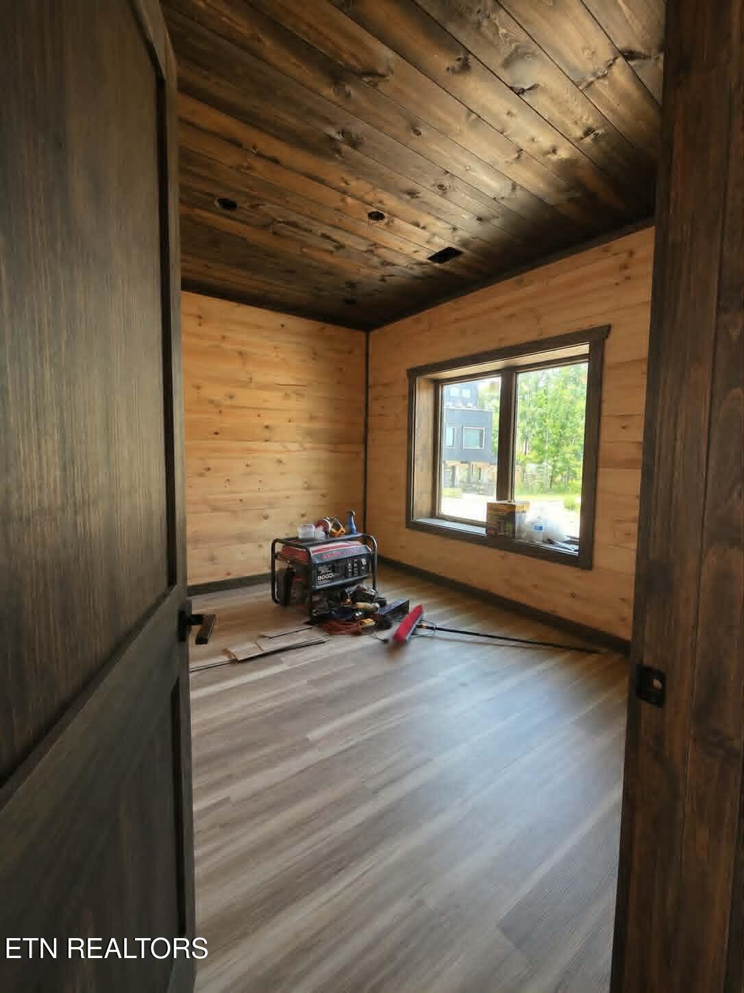 2945 Tipi Way Pigeon Forge TN 37863