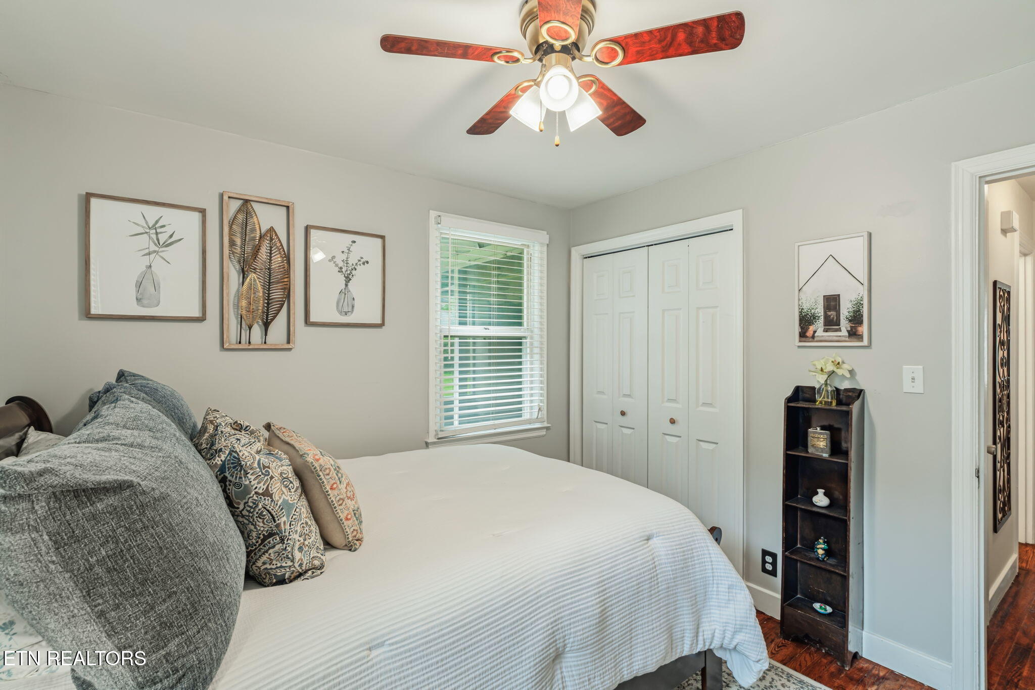 1034 E Churchwell Avenue Knoxville TN 37917