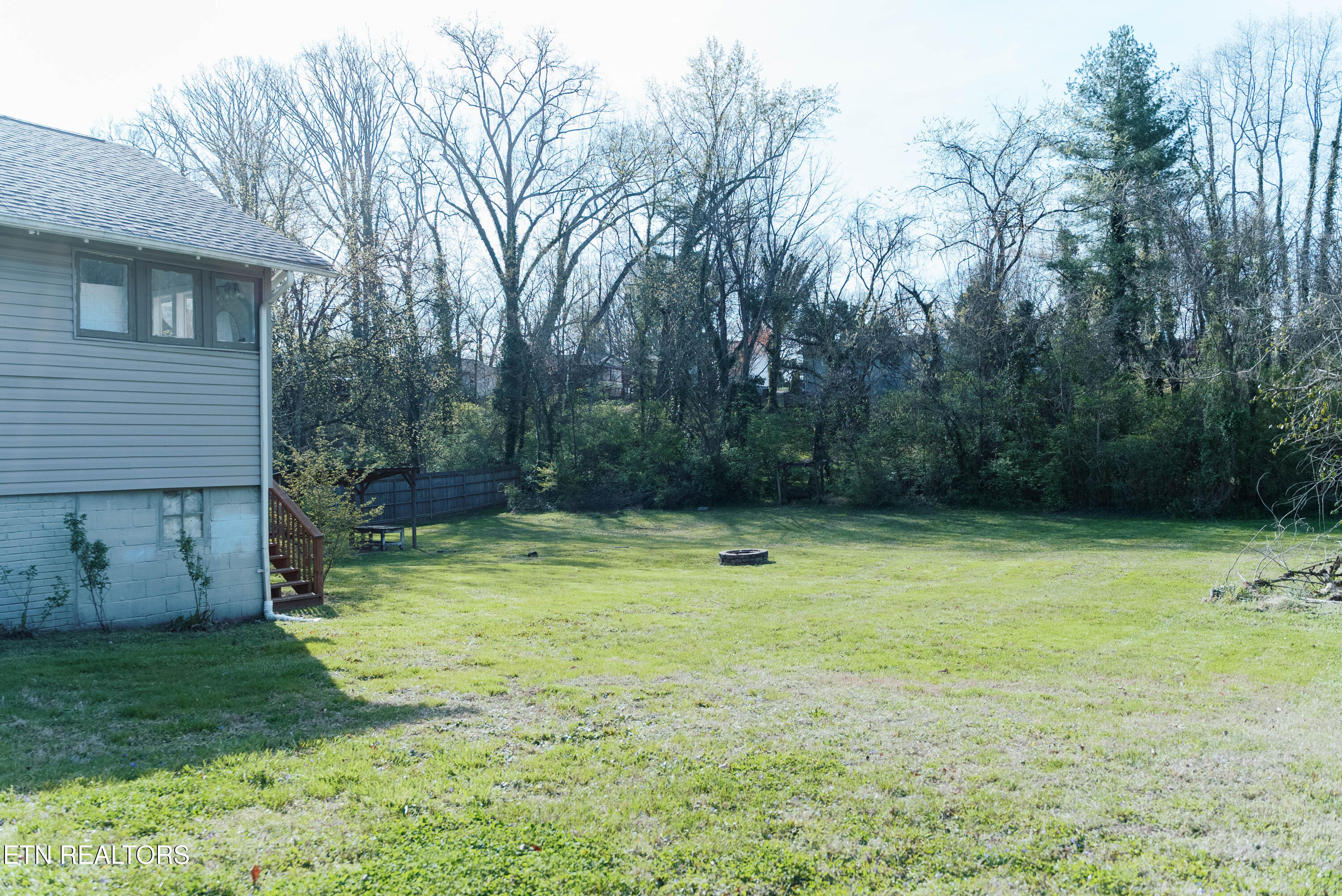 2312 Cedar Lane Knoxville TN 37918