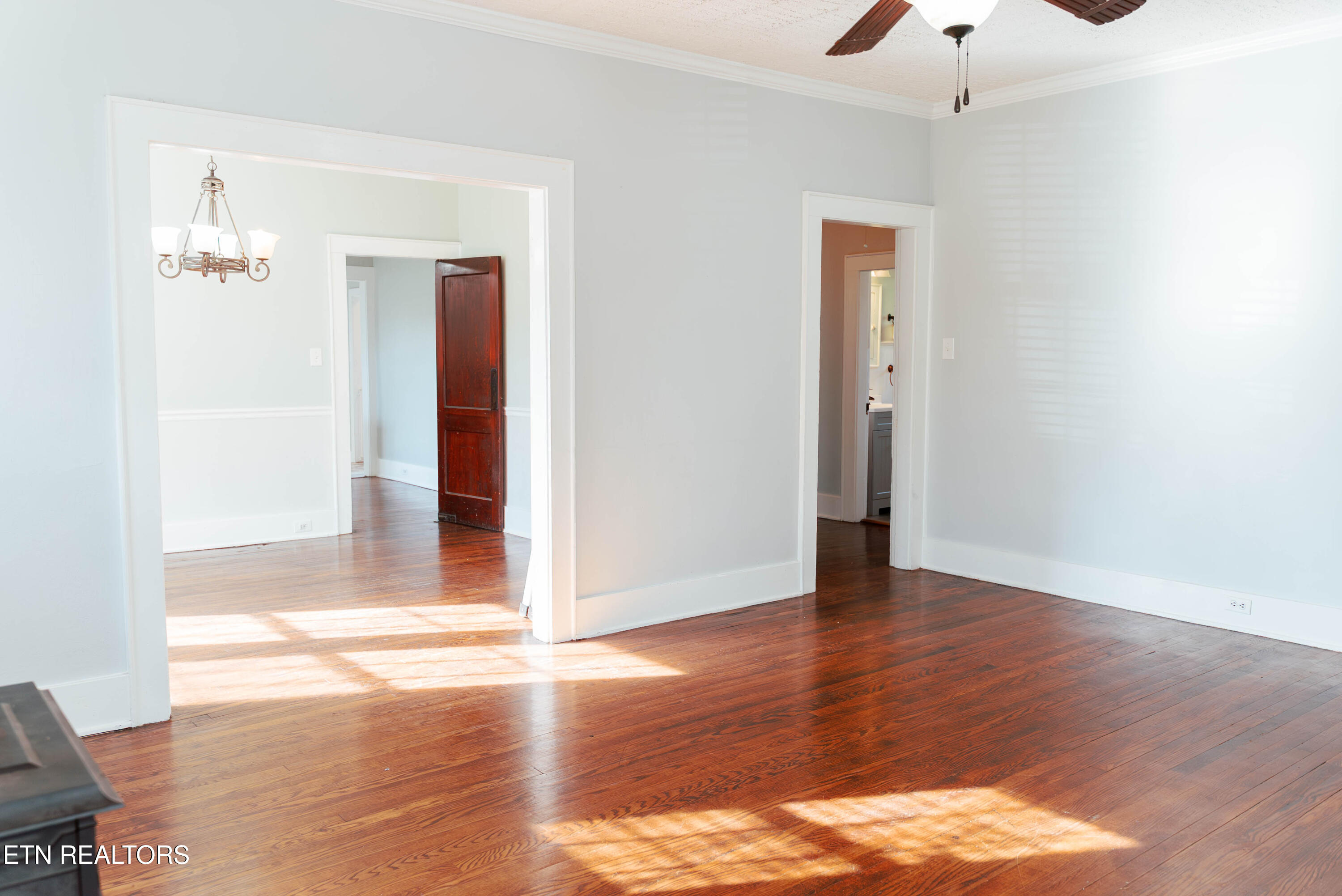 2312 Cedar Lane Knoxville TN 37918