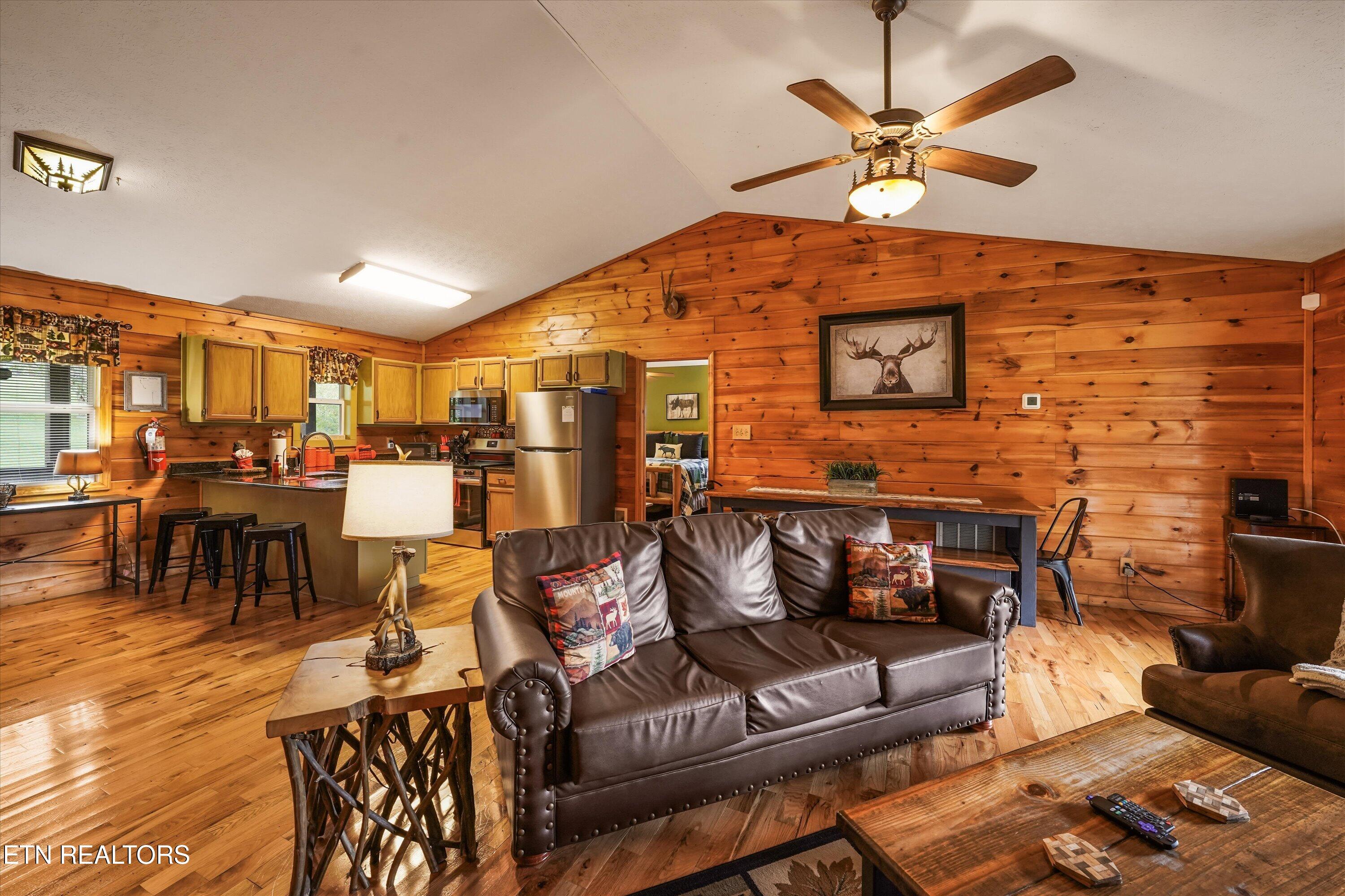1417 Tiffany Cove Way Sevierville TN 37862
