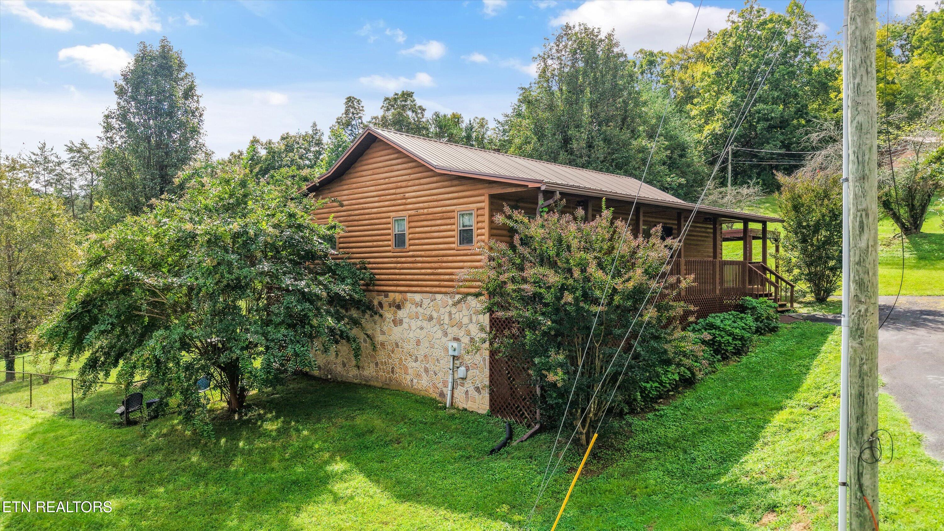 1417 Tiffany Cove Way Sevierville TN 37862