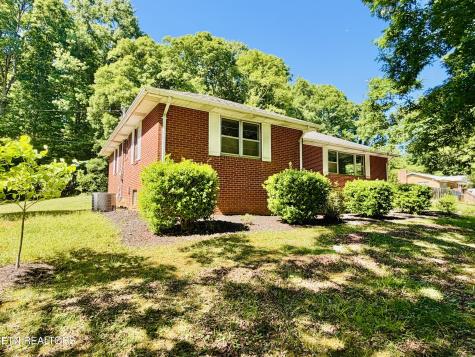 2837 Wildwood Road Maryville TN 37804